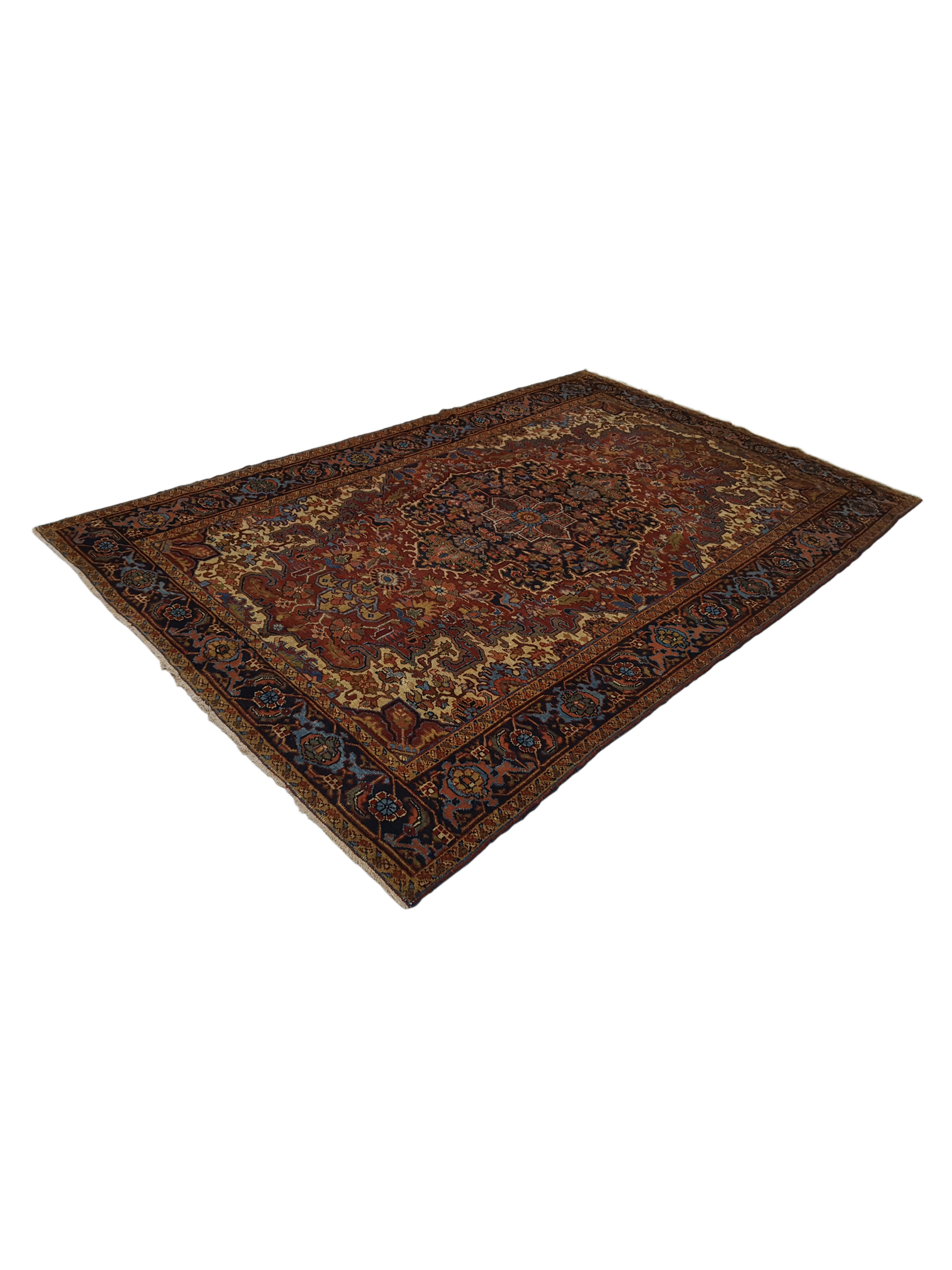 Antique Heriz Rust 6x9 - Image 6 of 6