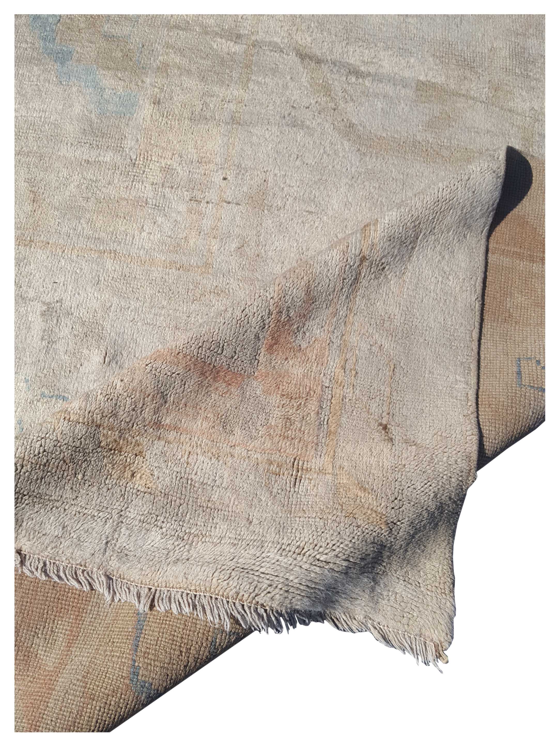 Antique Ushak Grey 15x21 - Image 3 of 6