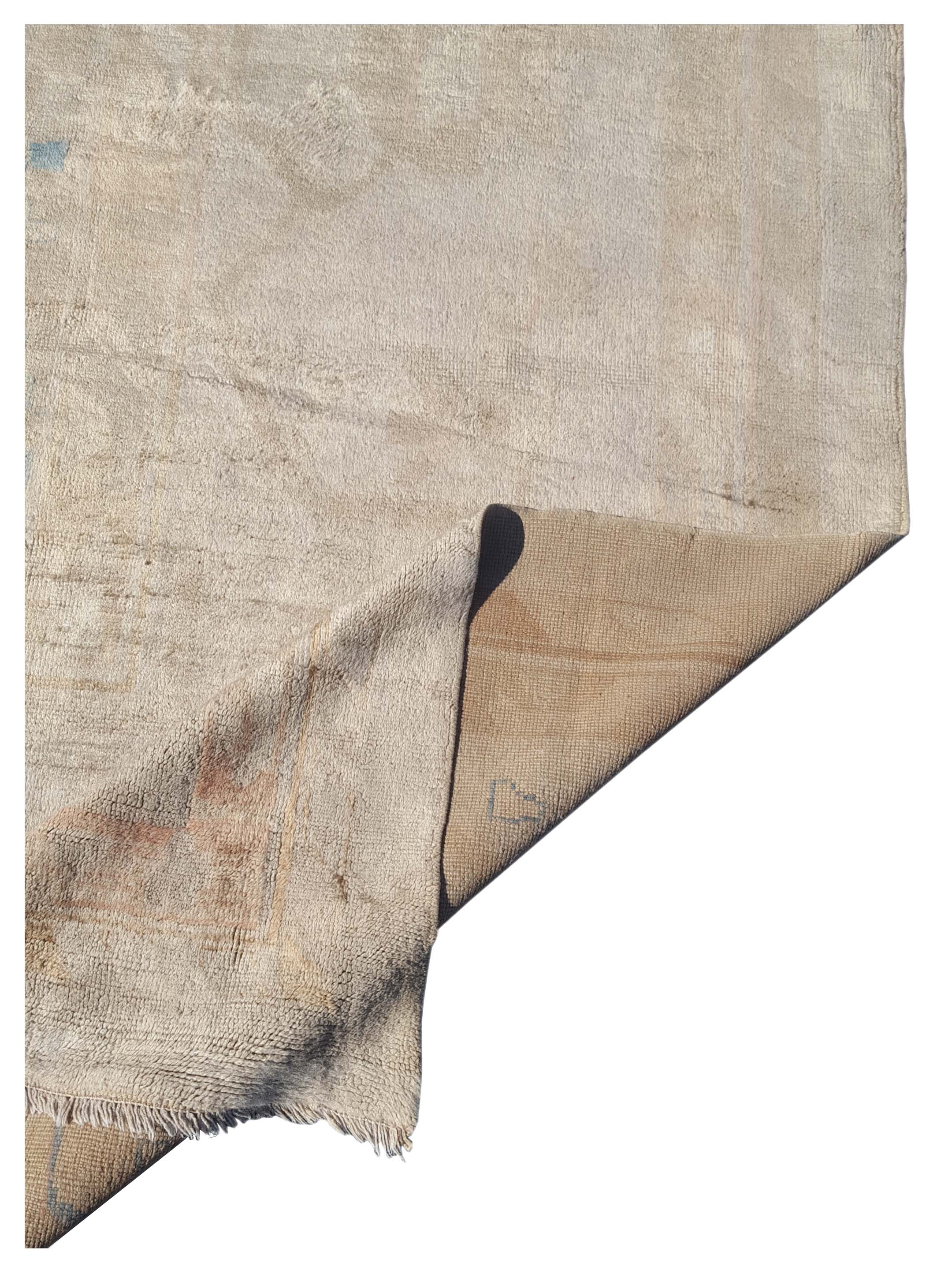 Antique Ushak Grey 15x21 - Image 5 of 6