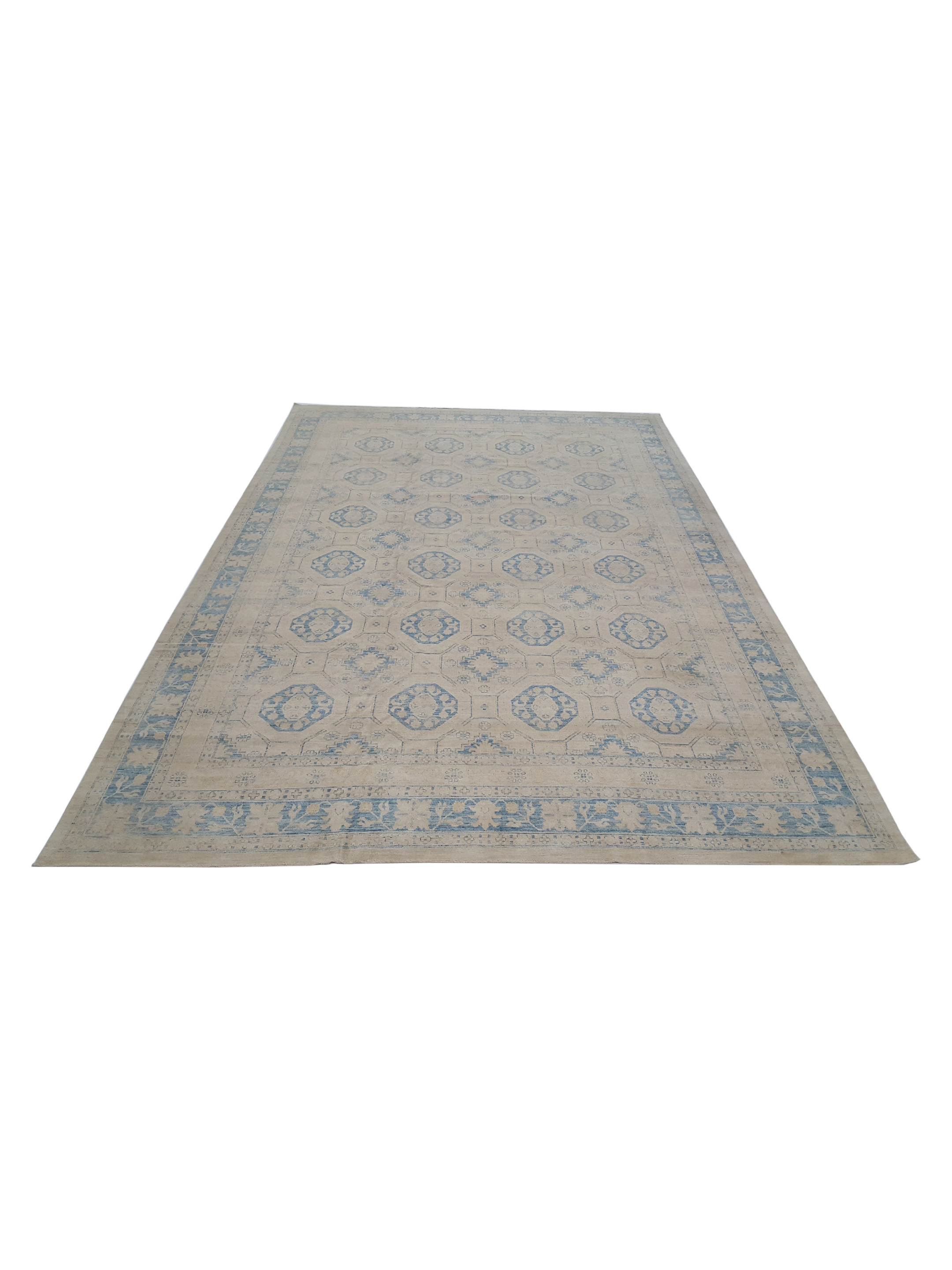 Ushak Wool Weft Hand Knotted Ivory 12x18 - Image 2 of 6