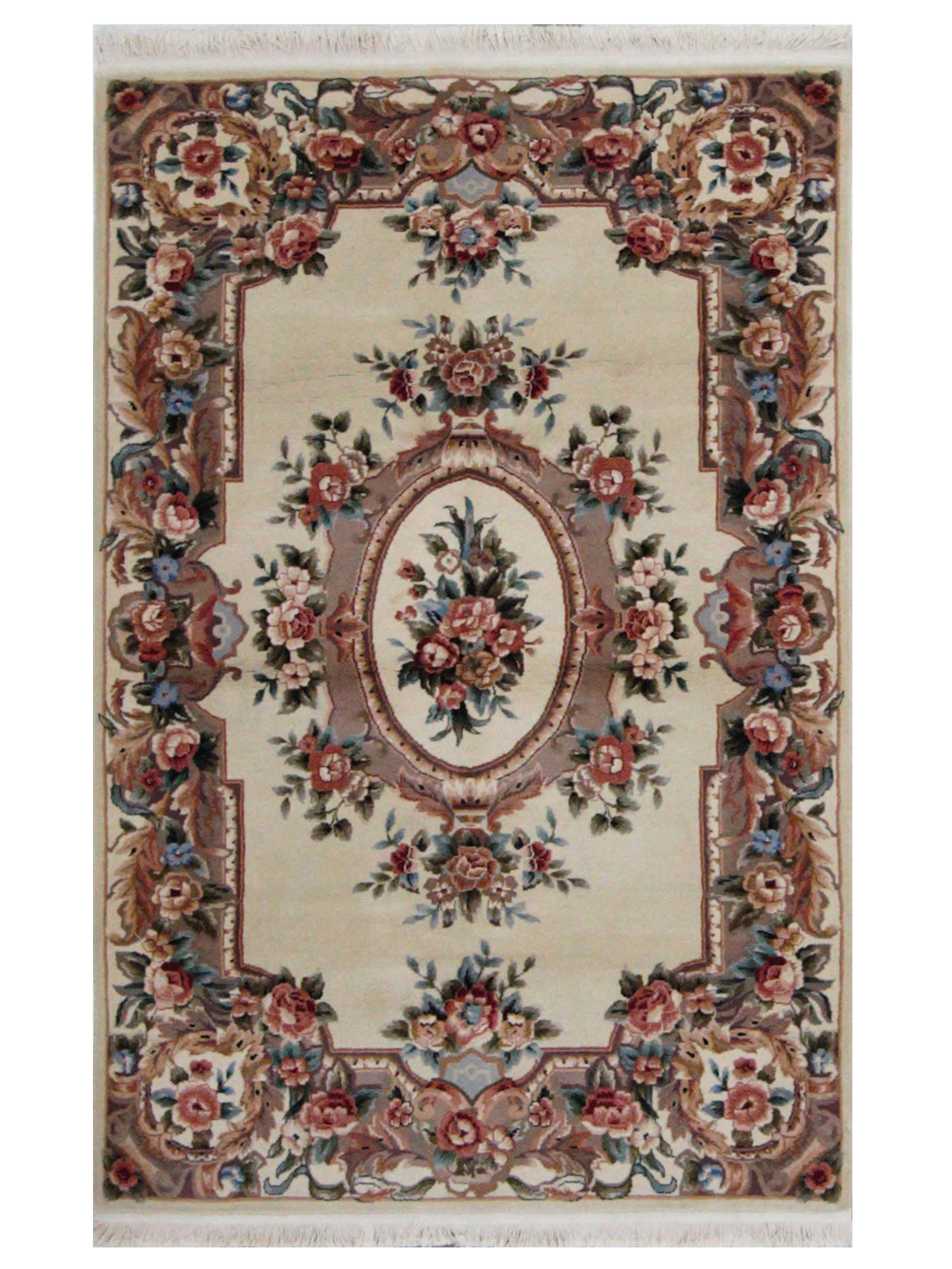 Classic Hand Knotted Ivory 4x6
