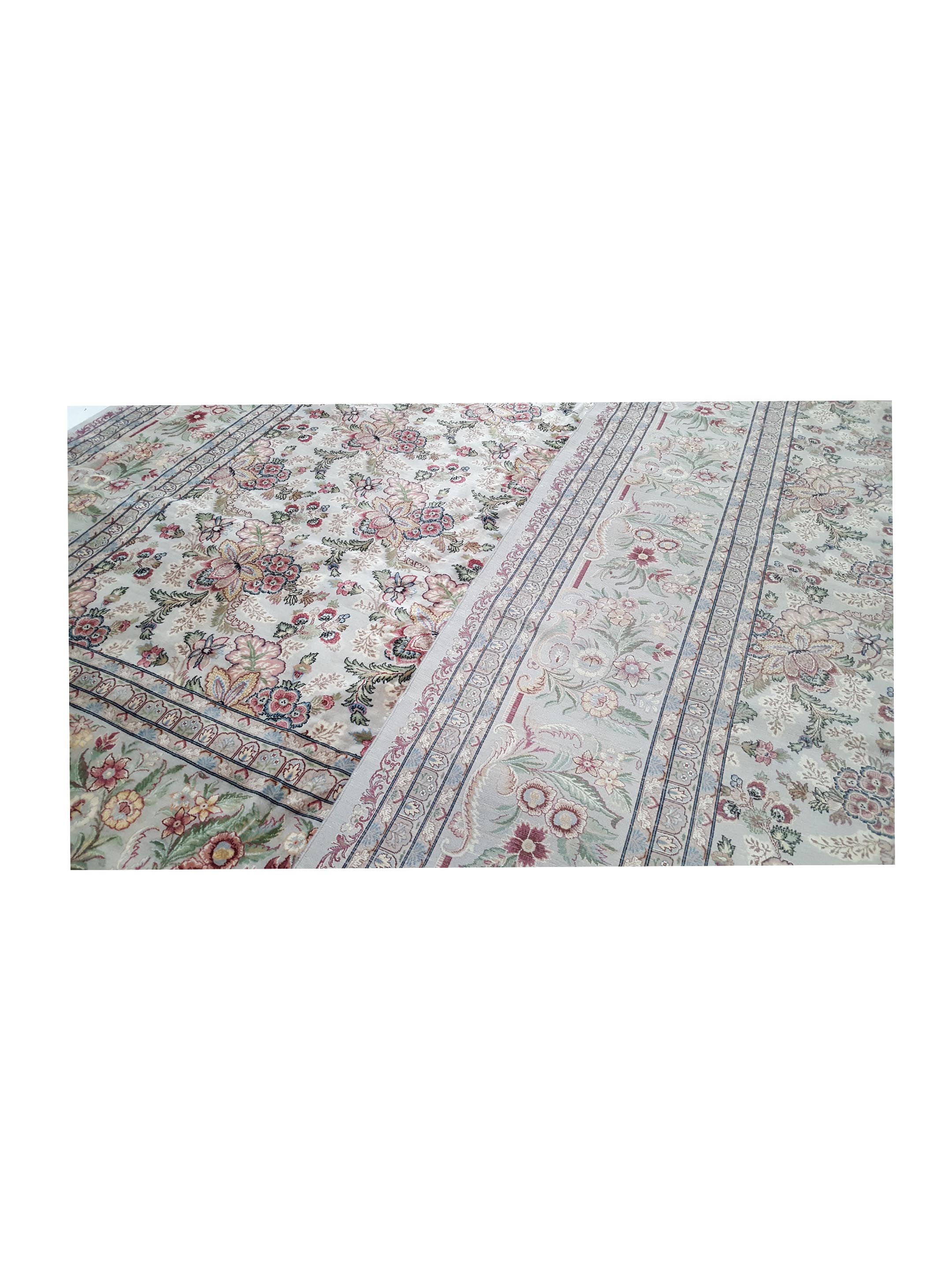 Classic Hand Knotted Ivory 15x26 - Image 3 of 5