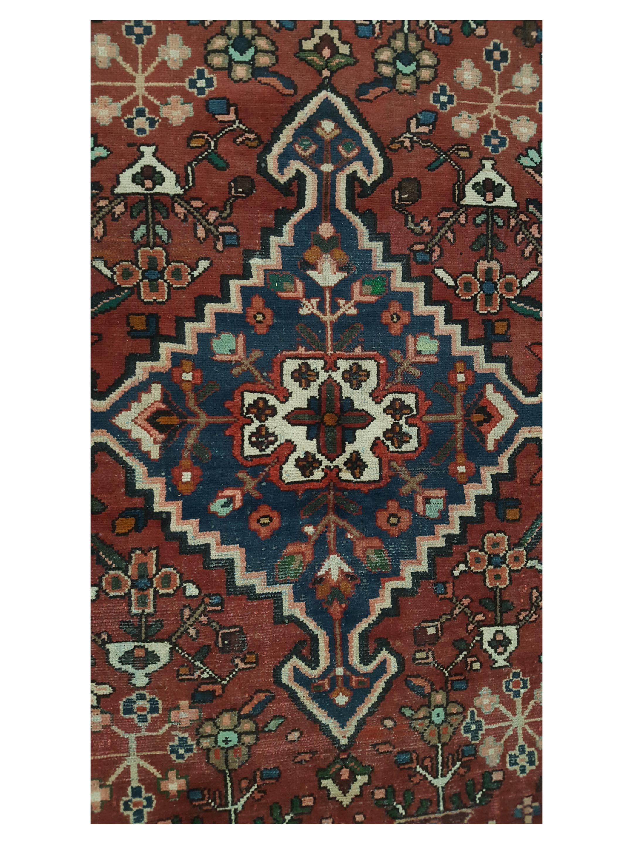 Antique Bakhtiyari Burgundy 5x6 - Image 5 of 6