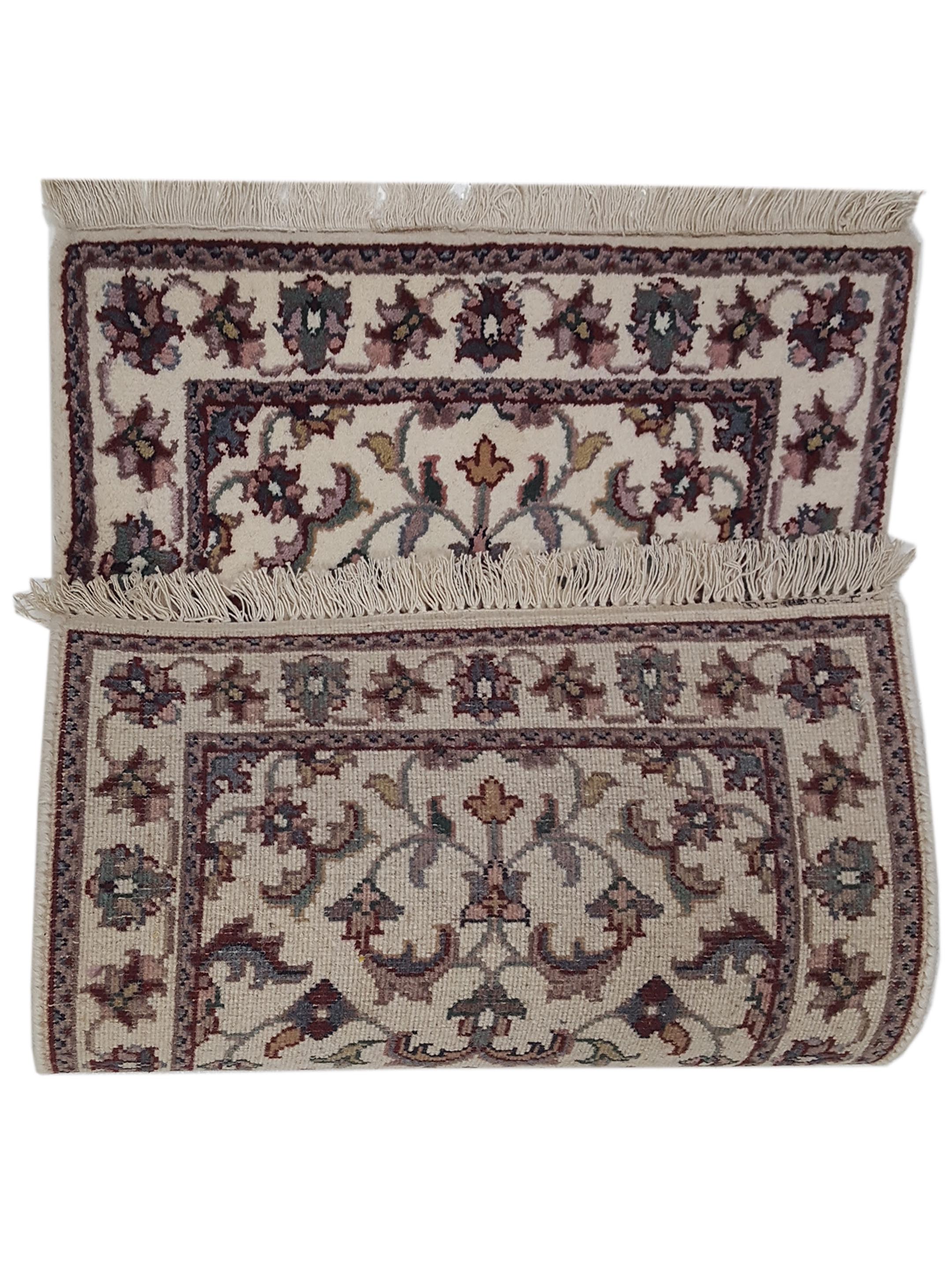 Kashan Indo Hand Knotted Ivory 2x3 - Image 4 of 4
