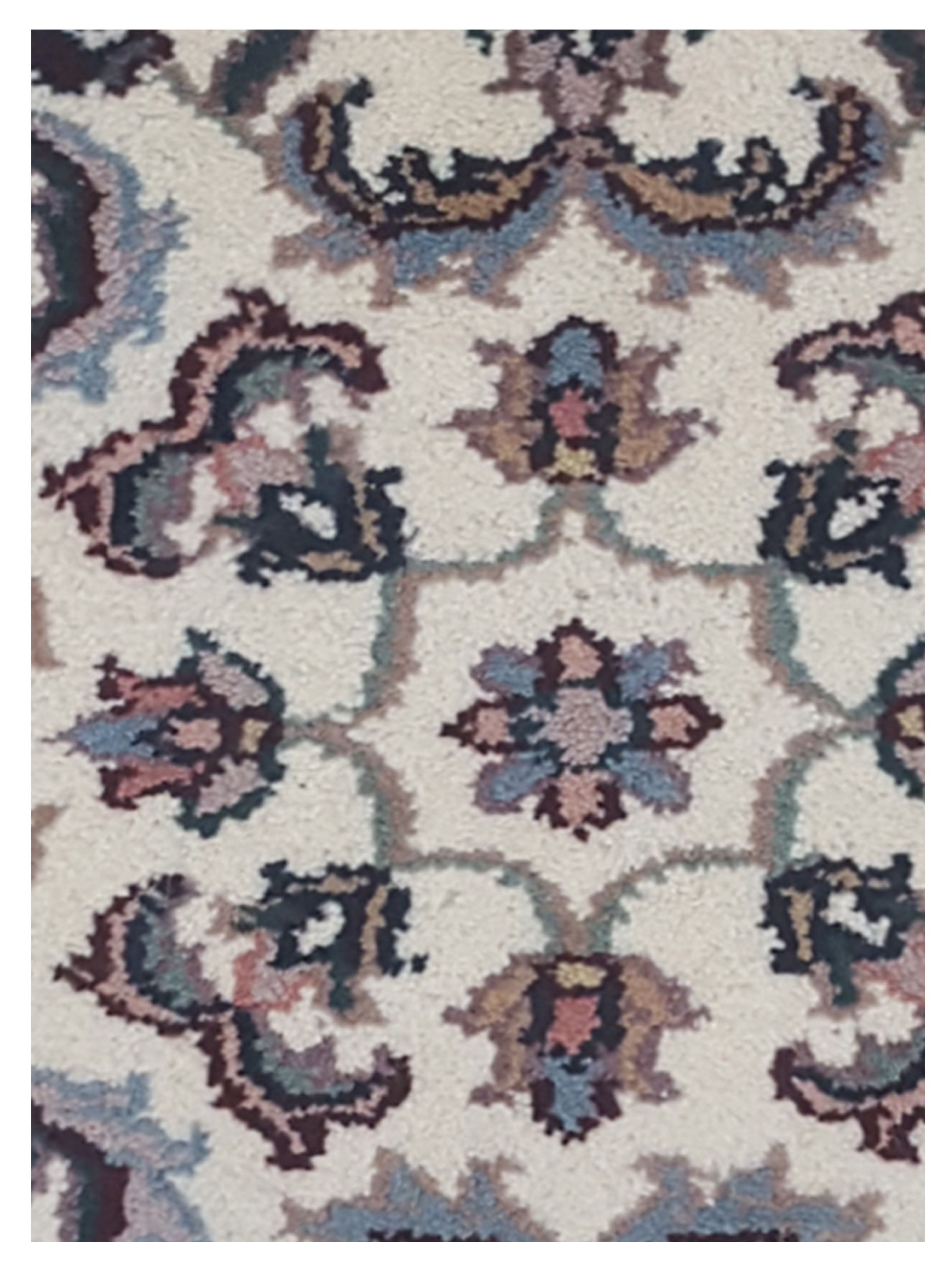 Kashan Indo Hand Knotted Ivory 2x3 - Image 4 of 5