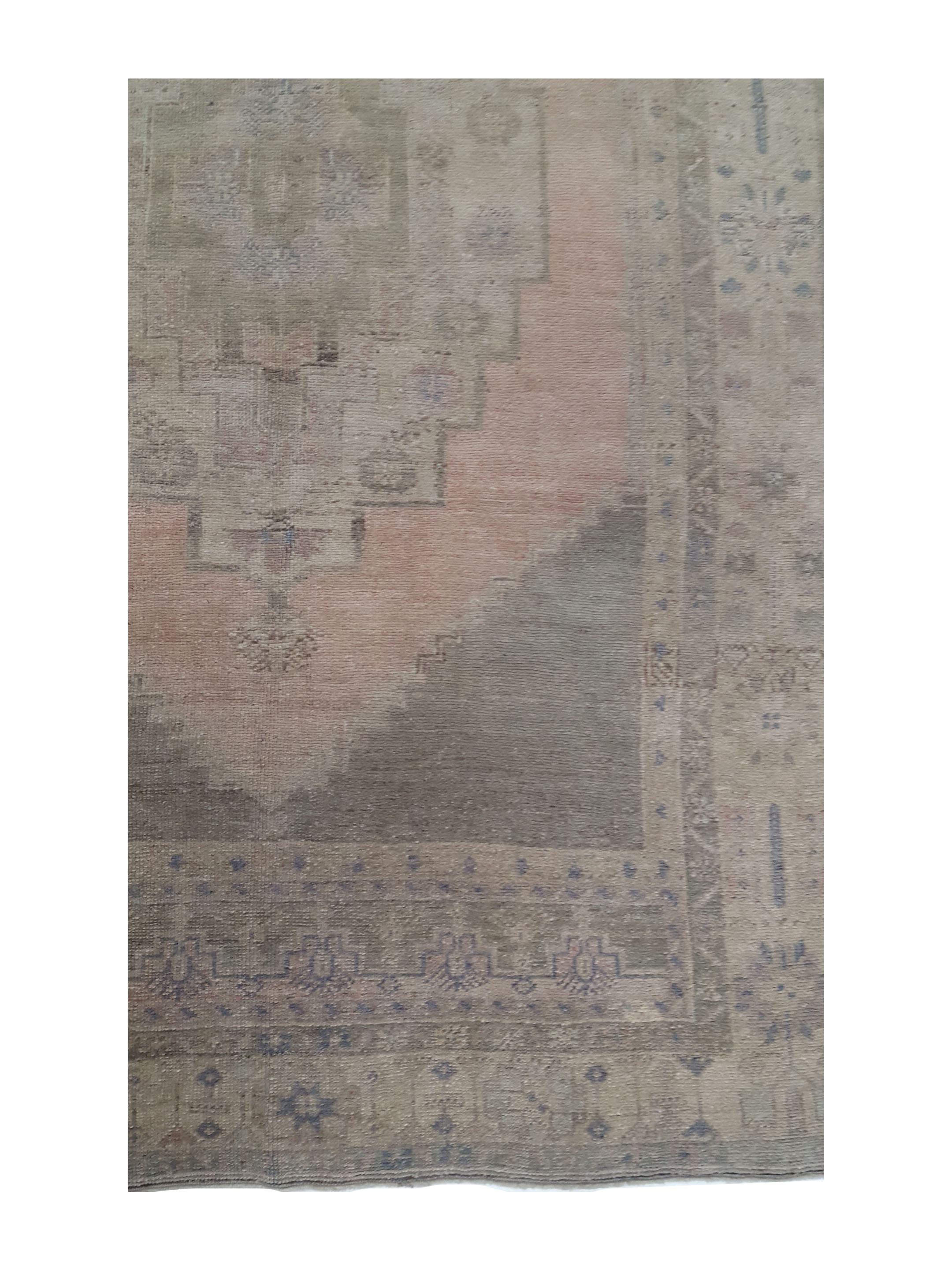 Antique Ushak Coral 5x12 - Image 4 of 6
