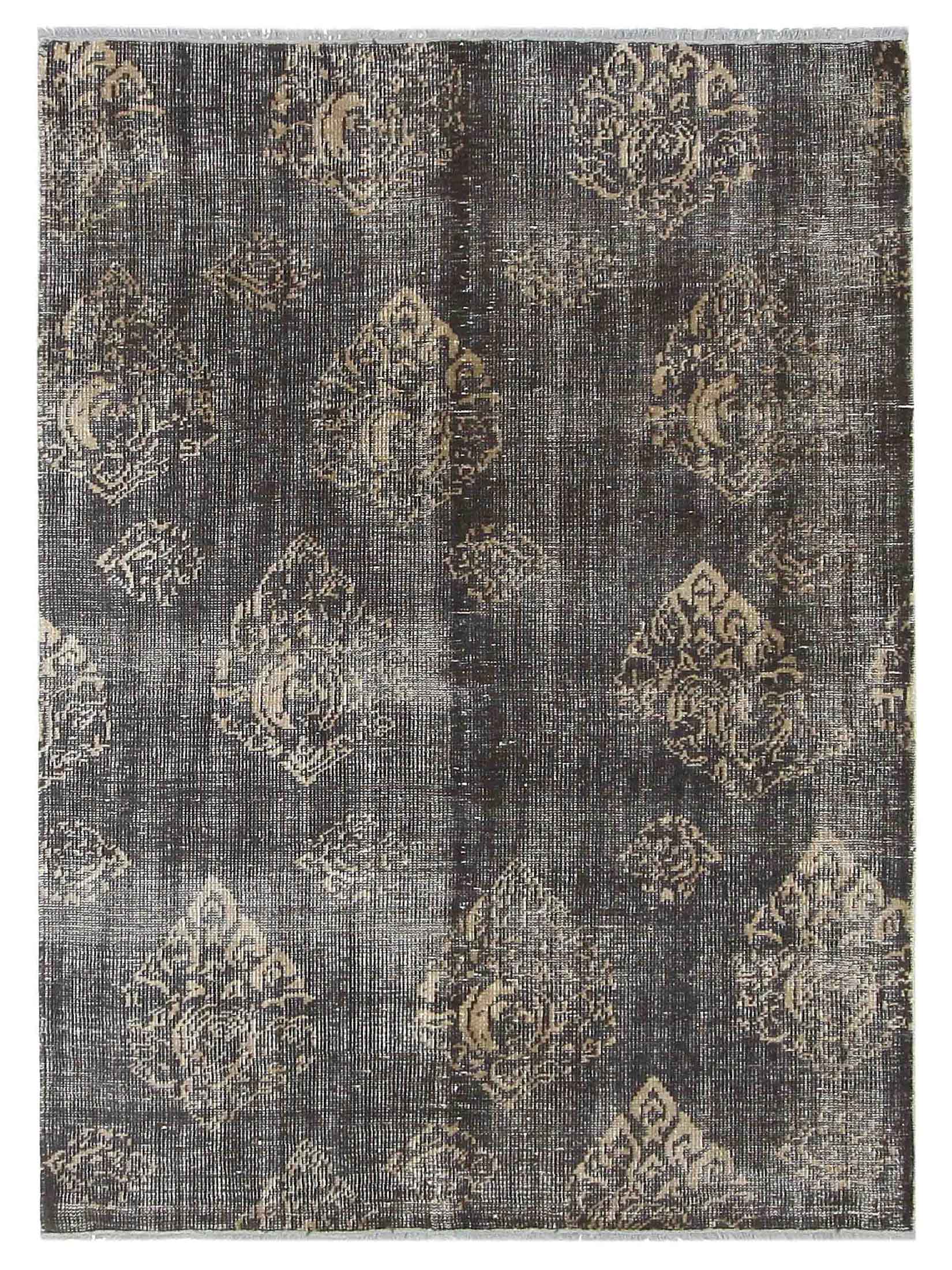 Vintage Revival Hand Knotted Chocolate 6x9