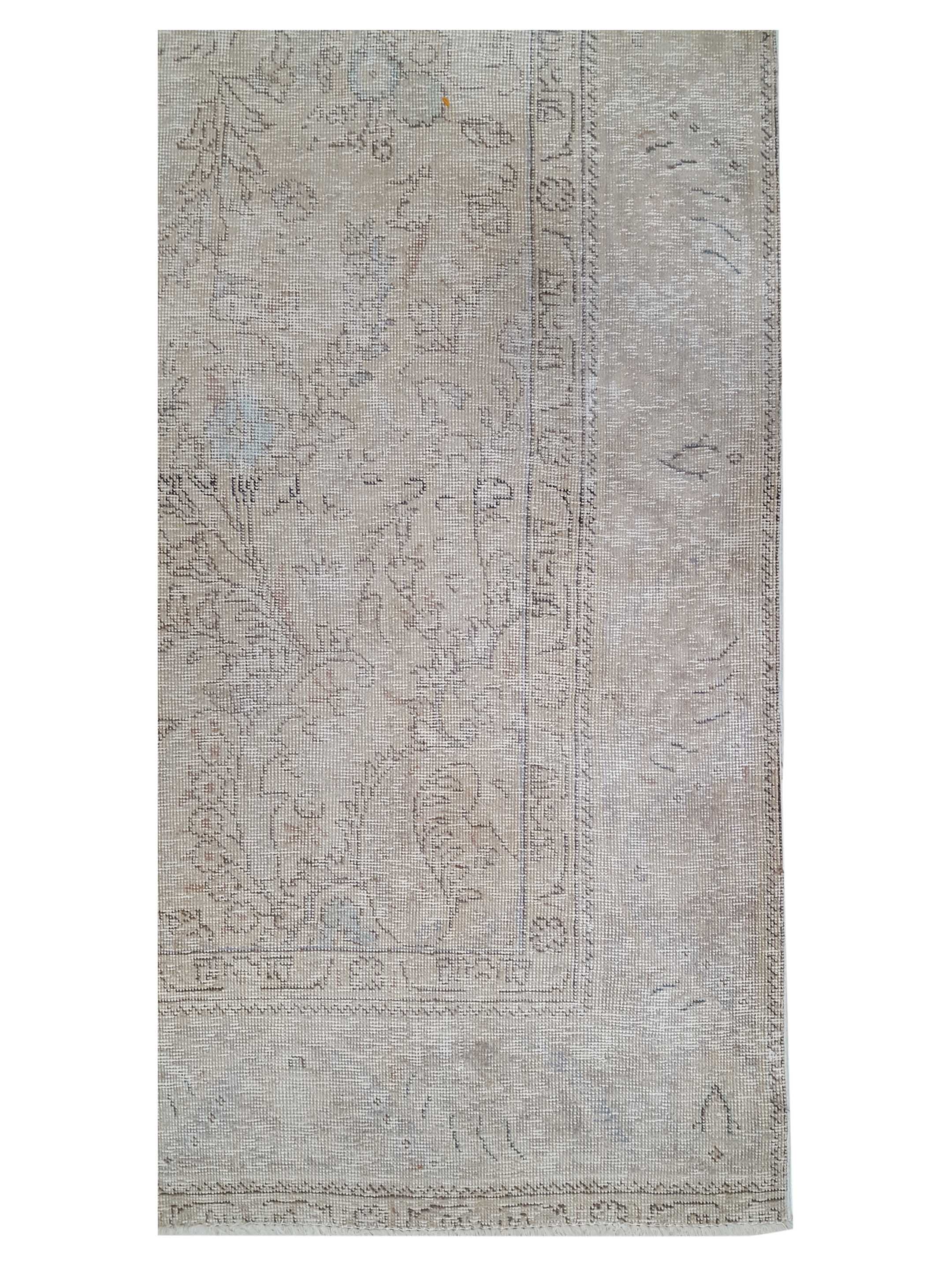 Vintage Hand Knotted Beige 6x10 - Image 4 of 6