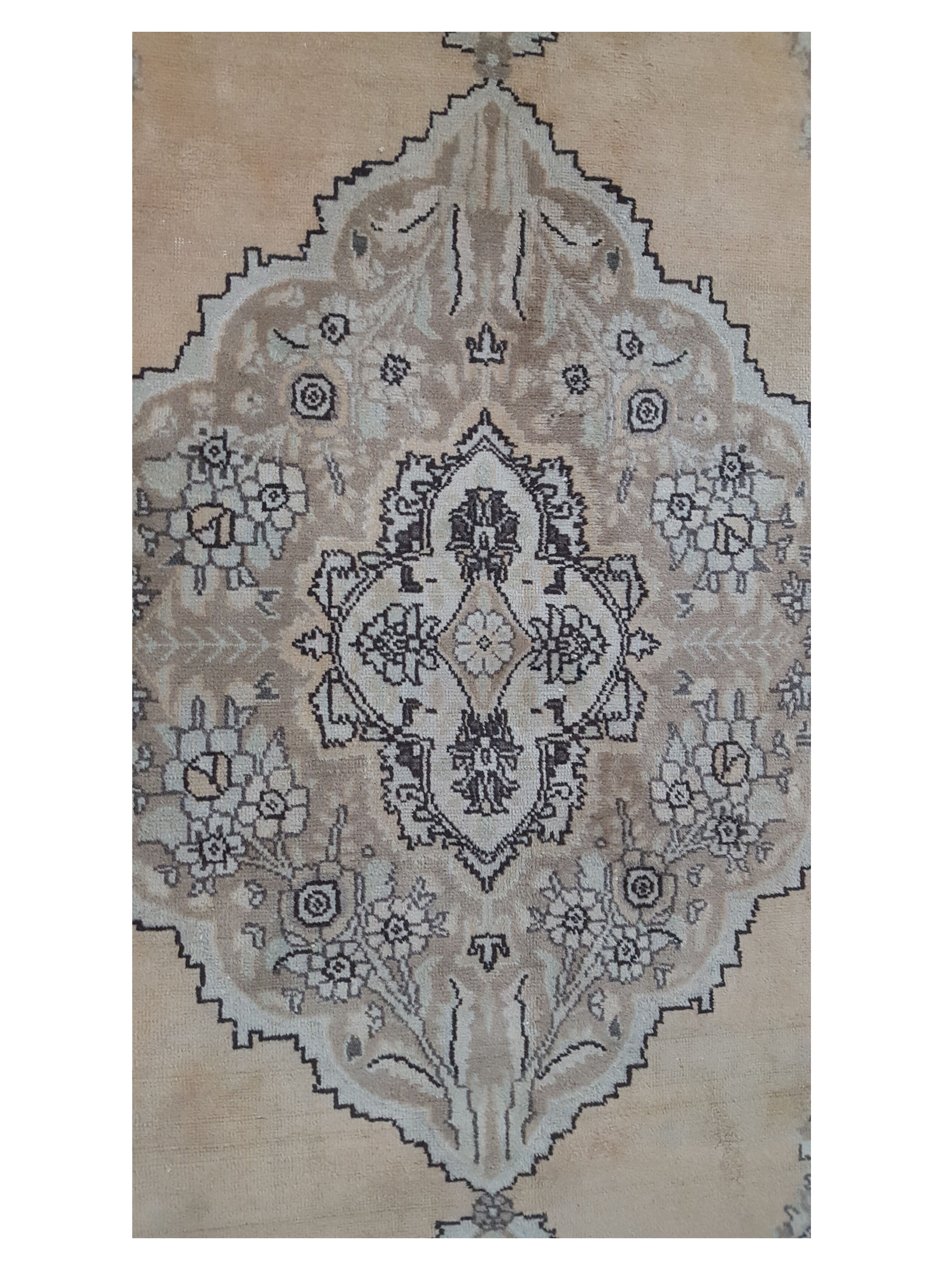 Vintage Hand Knotted Cream 6x10 - Image 5 of 6