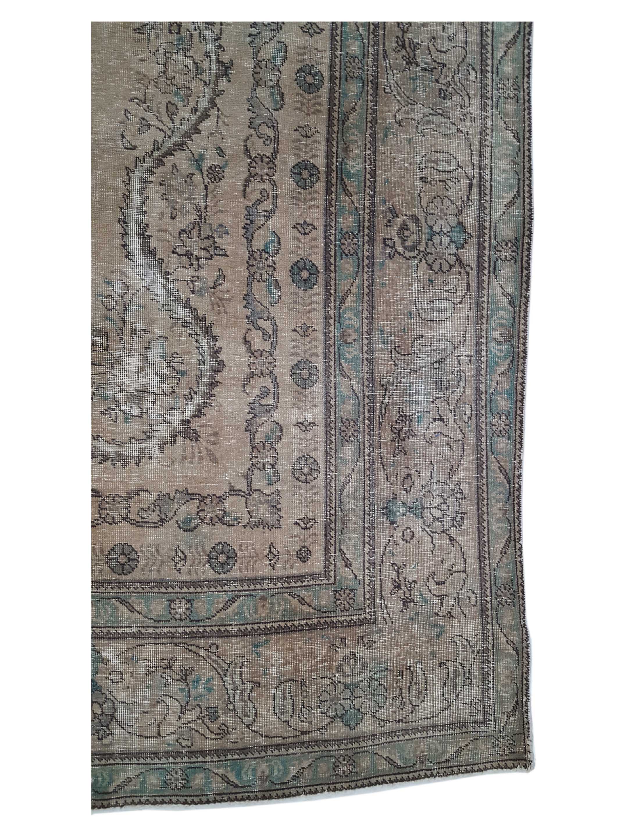 Vintage Hand Knotted Lt.Brown 9x12 - Image 4 of 6