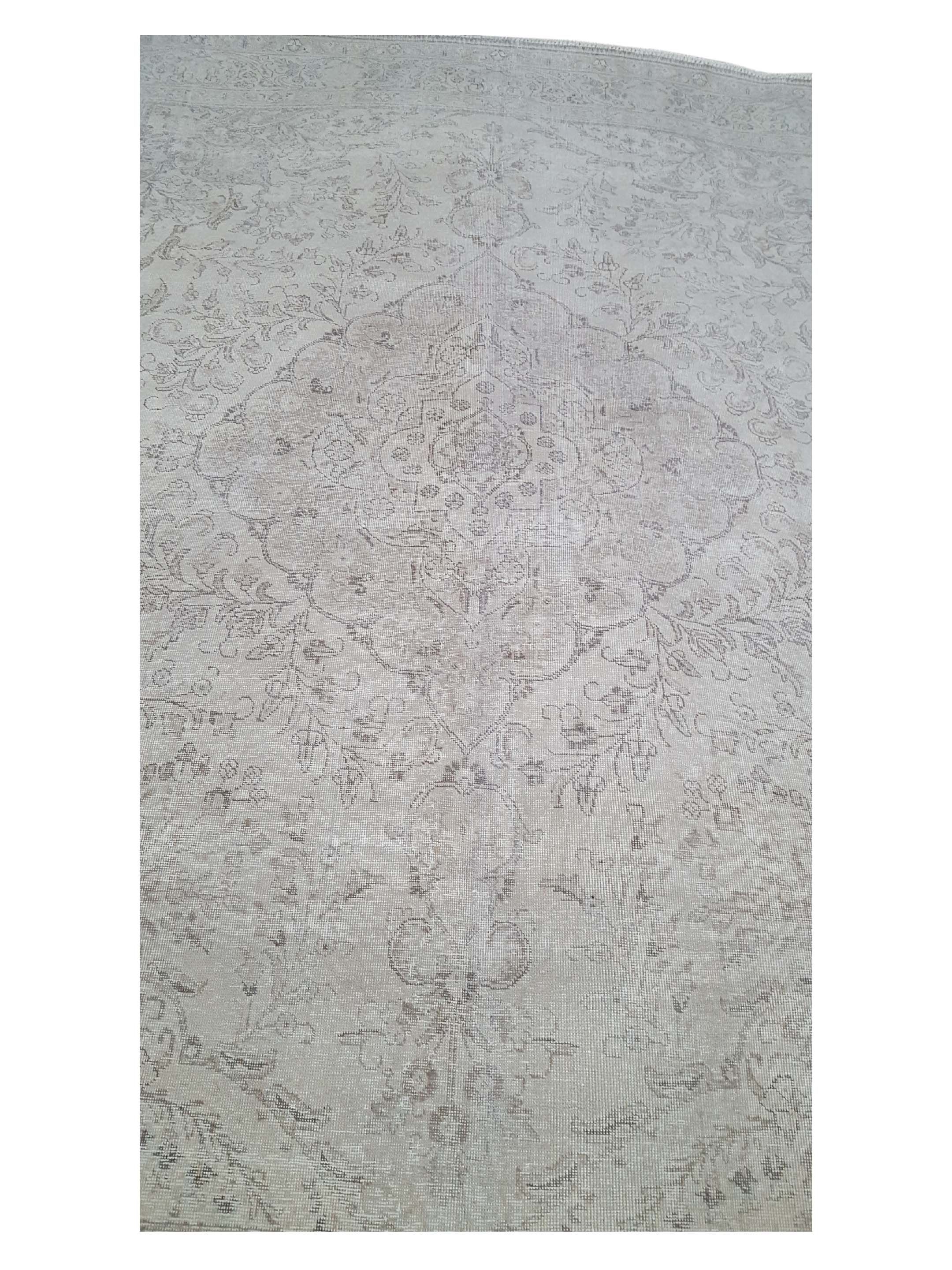 Vintage Hand Knotted Beige 7x9 - Image 4 of 4
