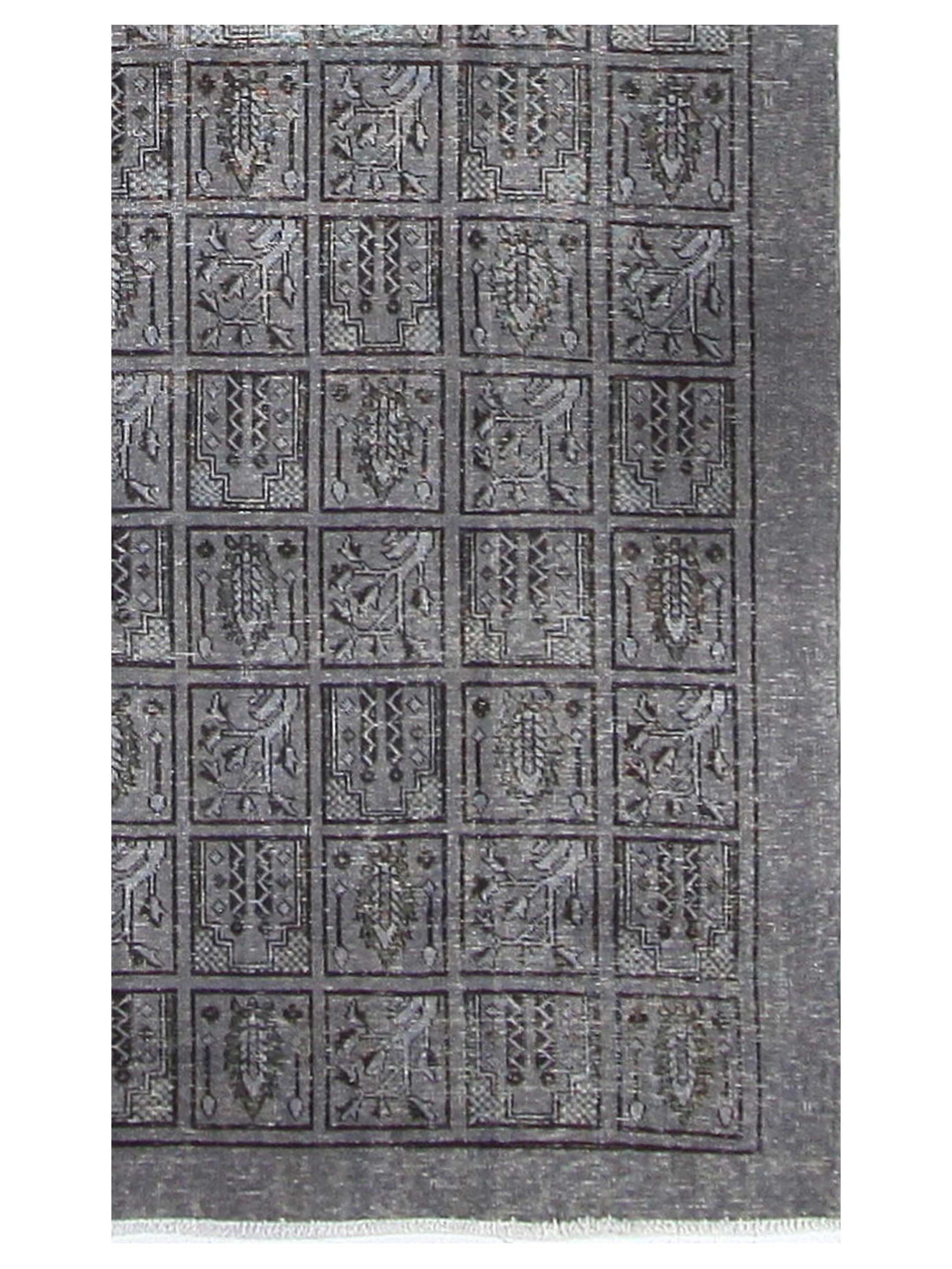 Vintage Hand Knotted Grey 8x10 - Image 3 of 5