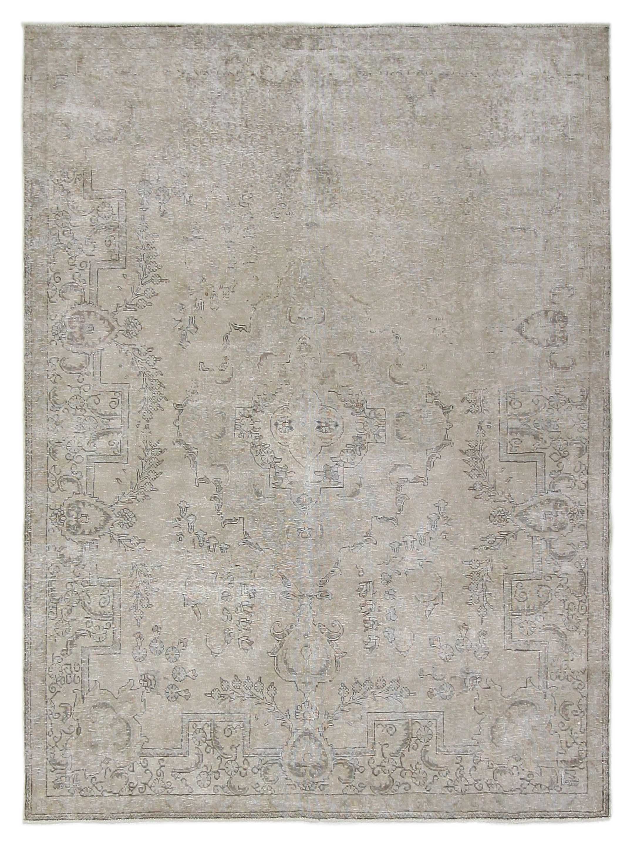 Vintage Hand Knotted Ivory 8x10