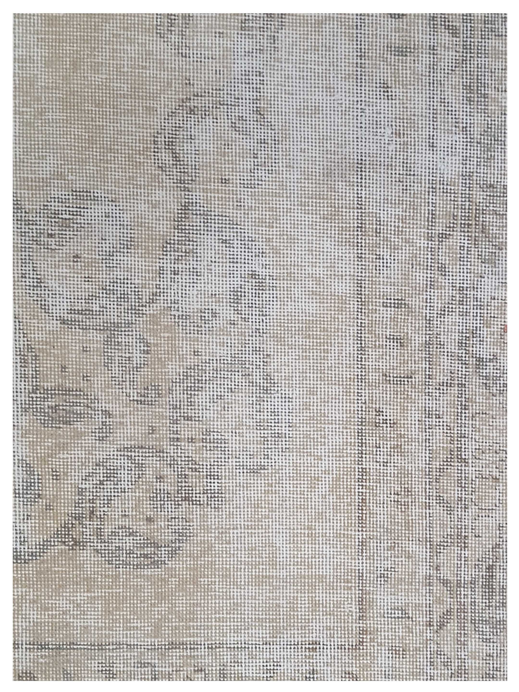 Vintage Hand Knotted Ivory 10x13 - Image 3 of 9