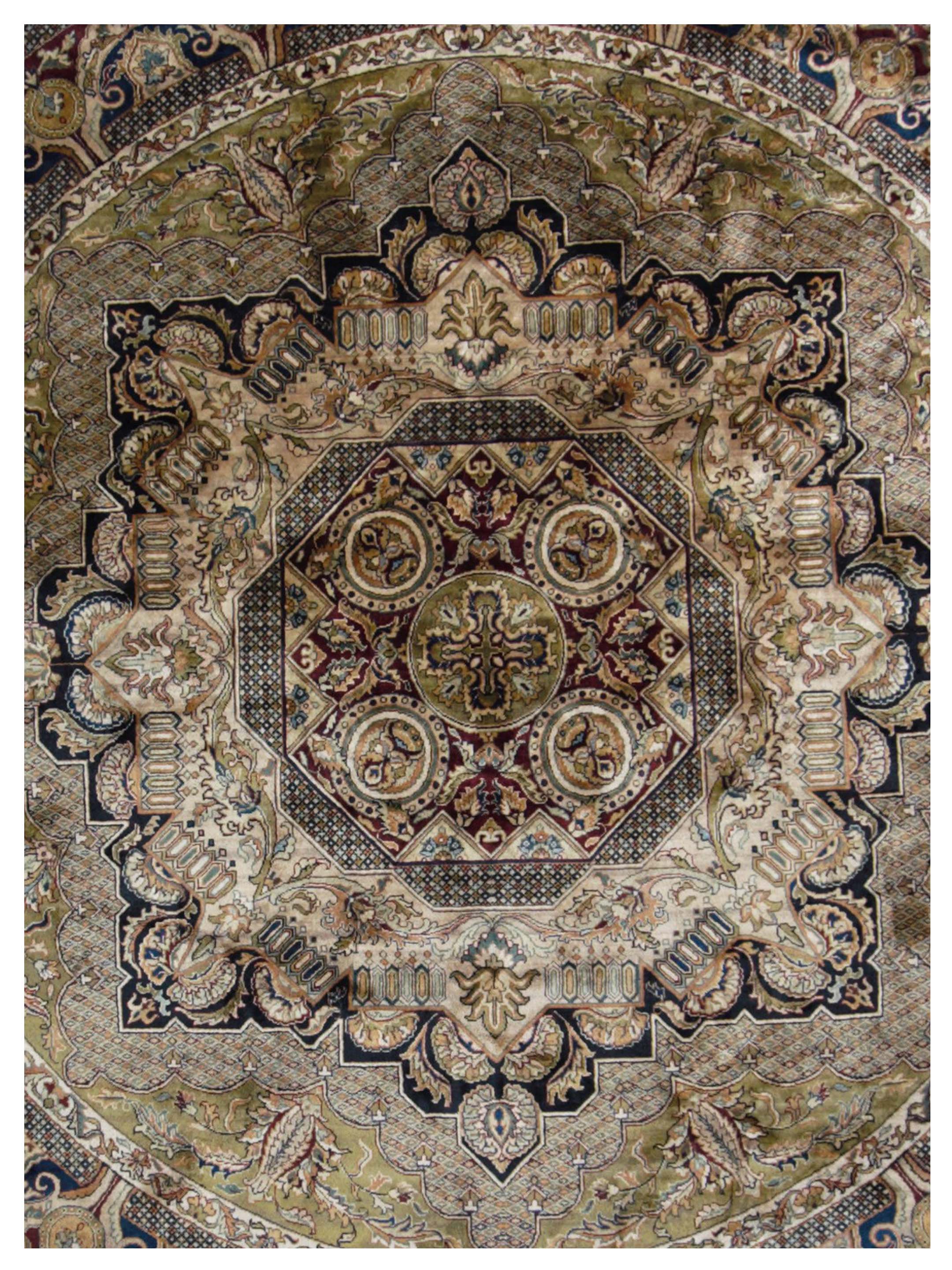 Royal Hand Knotted Gold 12x12 - Image 3 of 5