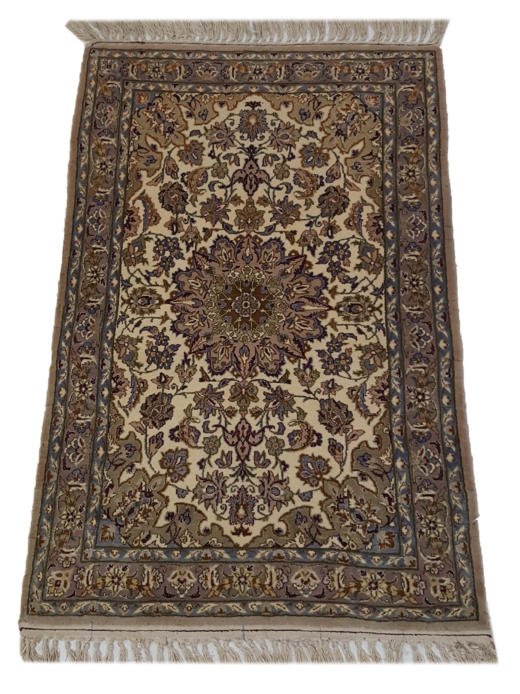 Antique Esfahan Ivory 2x3 - Image 2 of 4