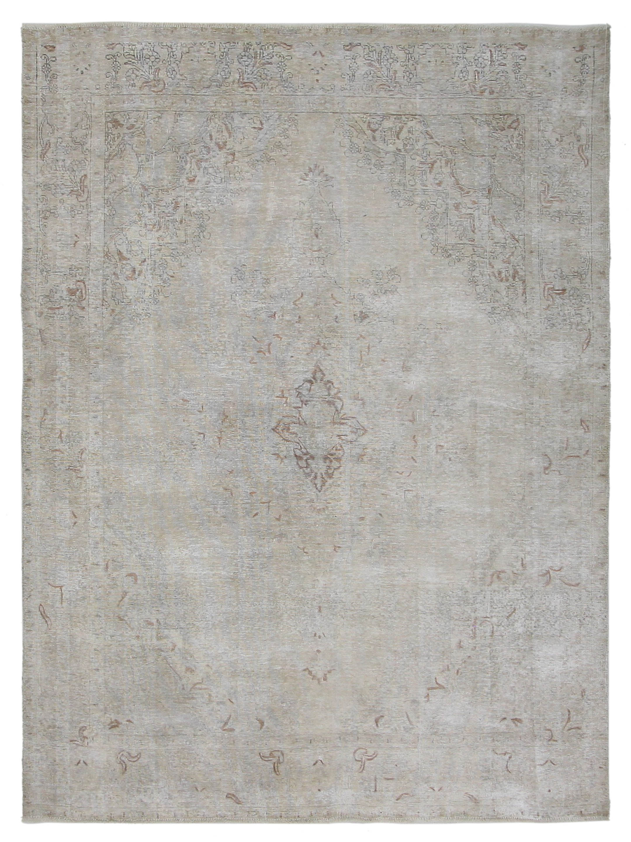 Vintage Hand Knotted Ivory 8x11