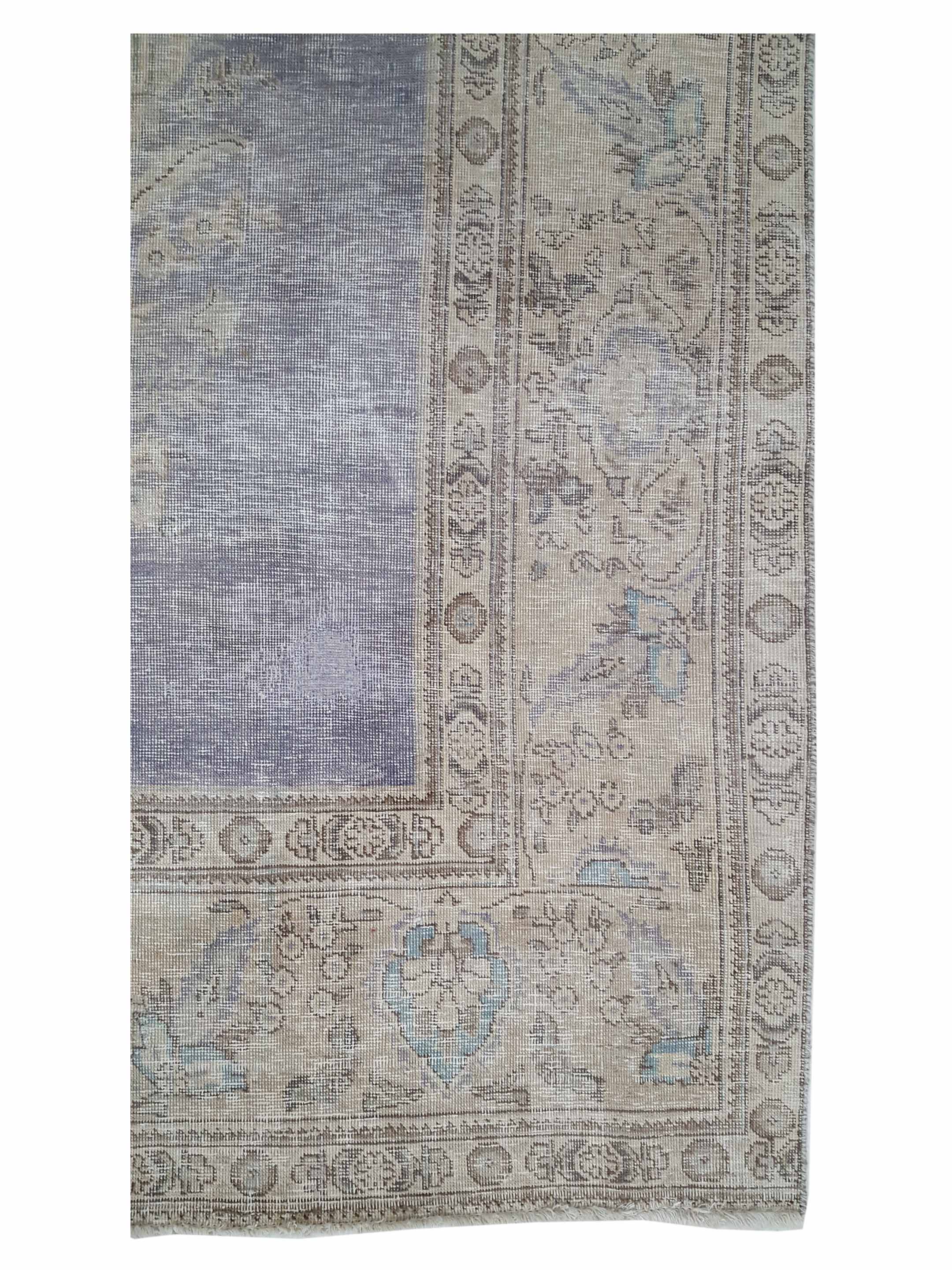 Vintage Hand Knotted Ivory 10x13 - Image 4 of 6