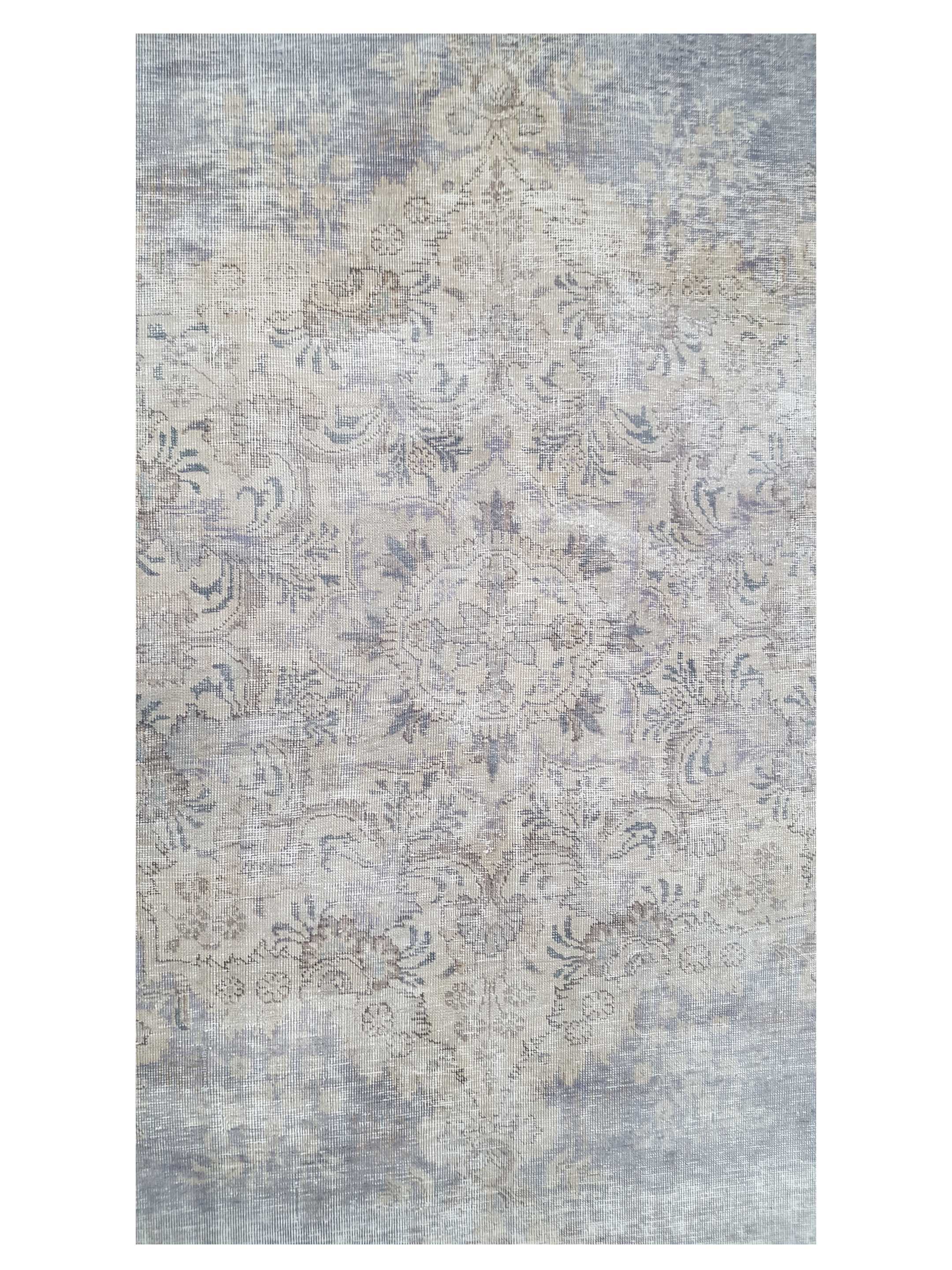 Vintage Hand Knotted Ivory 10x13 - Image 5 of 6