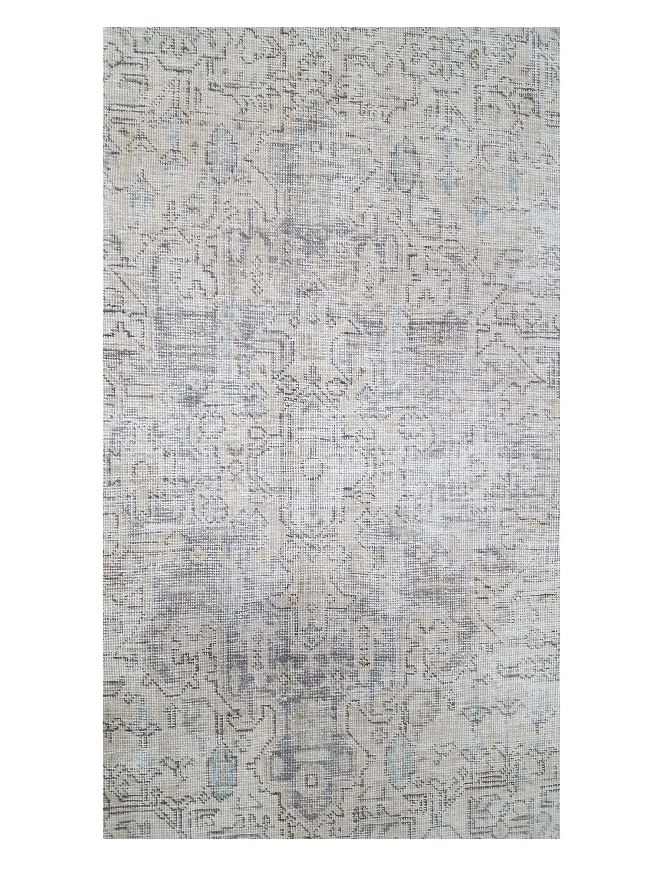 Vintage Hand Knotted Ivory 6x10 - Image 5 of 6