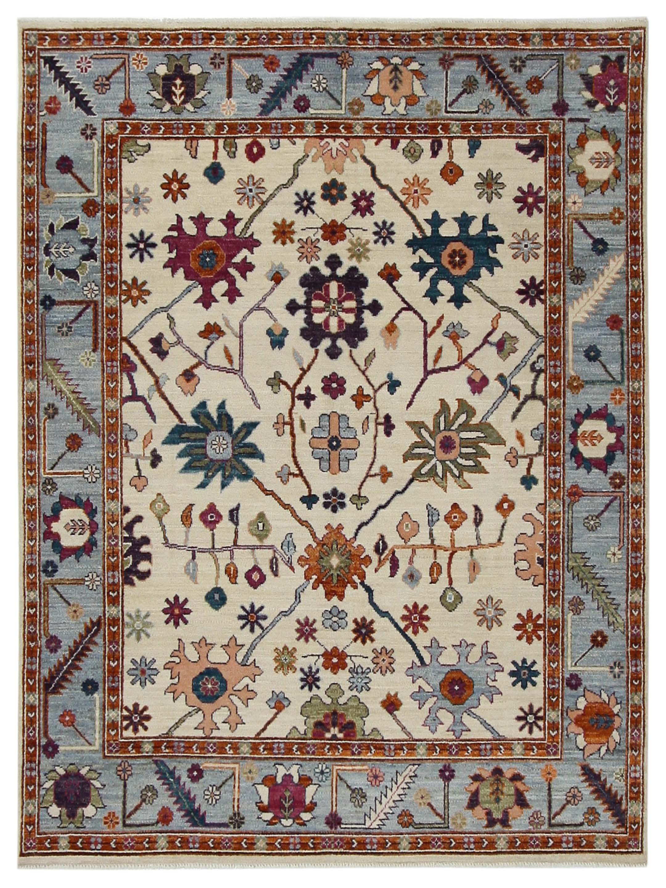 Ushak Wool Weft Hand Knotted Ivory 8x10