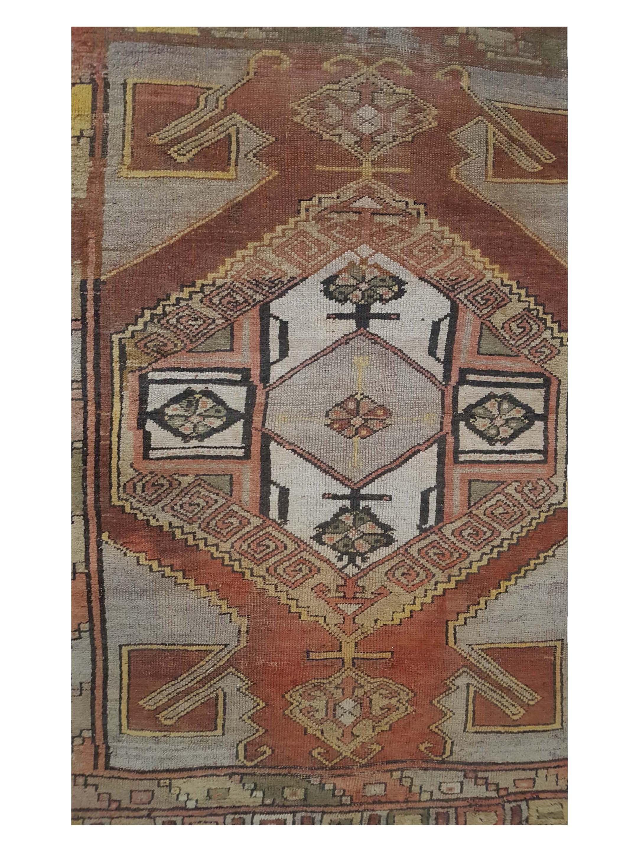 Anatolian Hand Knotted Coral 4x6 - Image 5 of 6