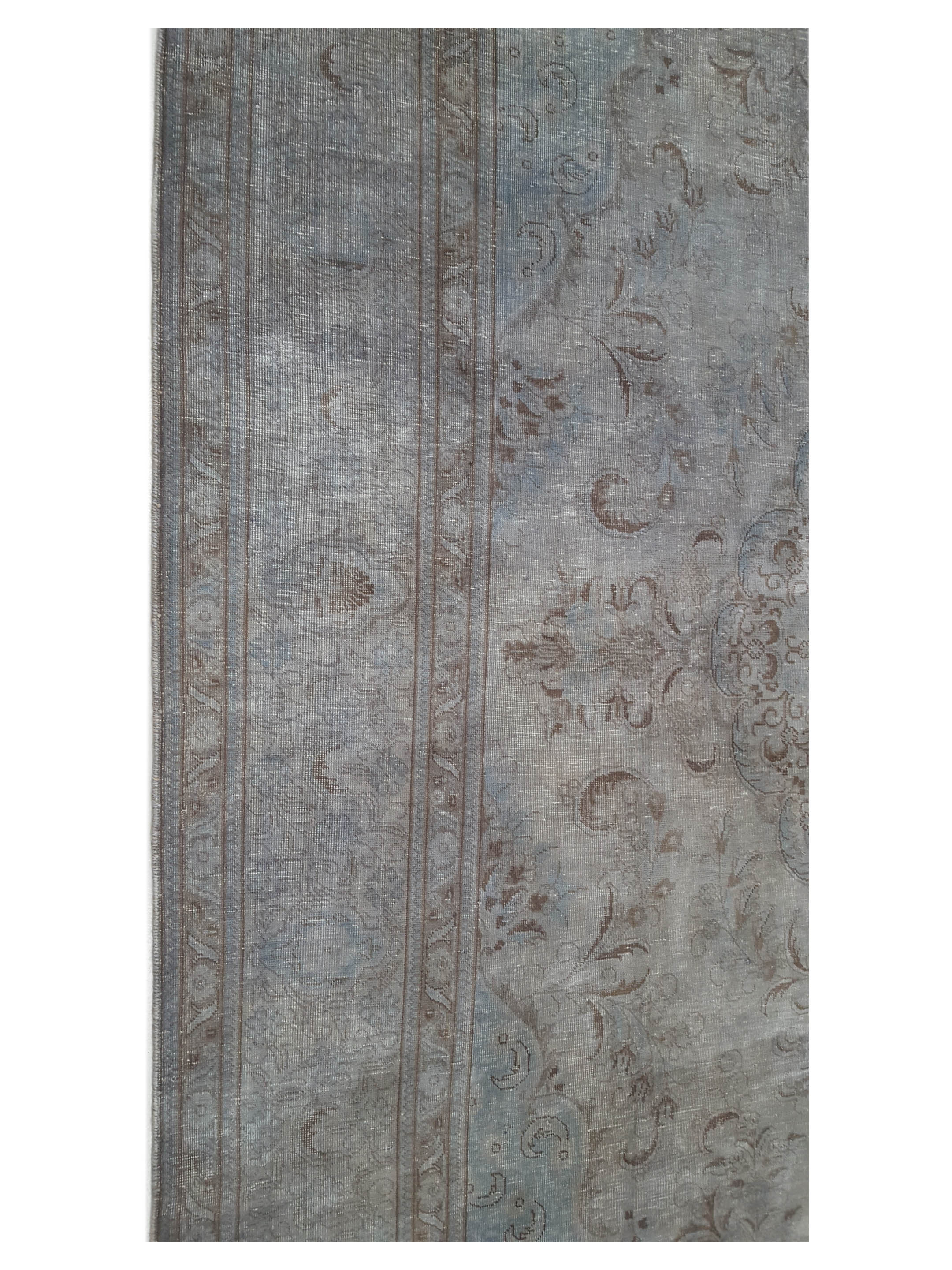 Vintage Hand Knotted Grey 10x16 - Image 6 of 7
