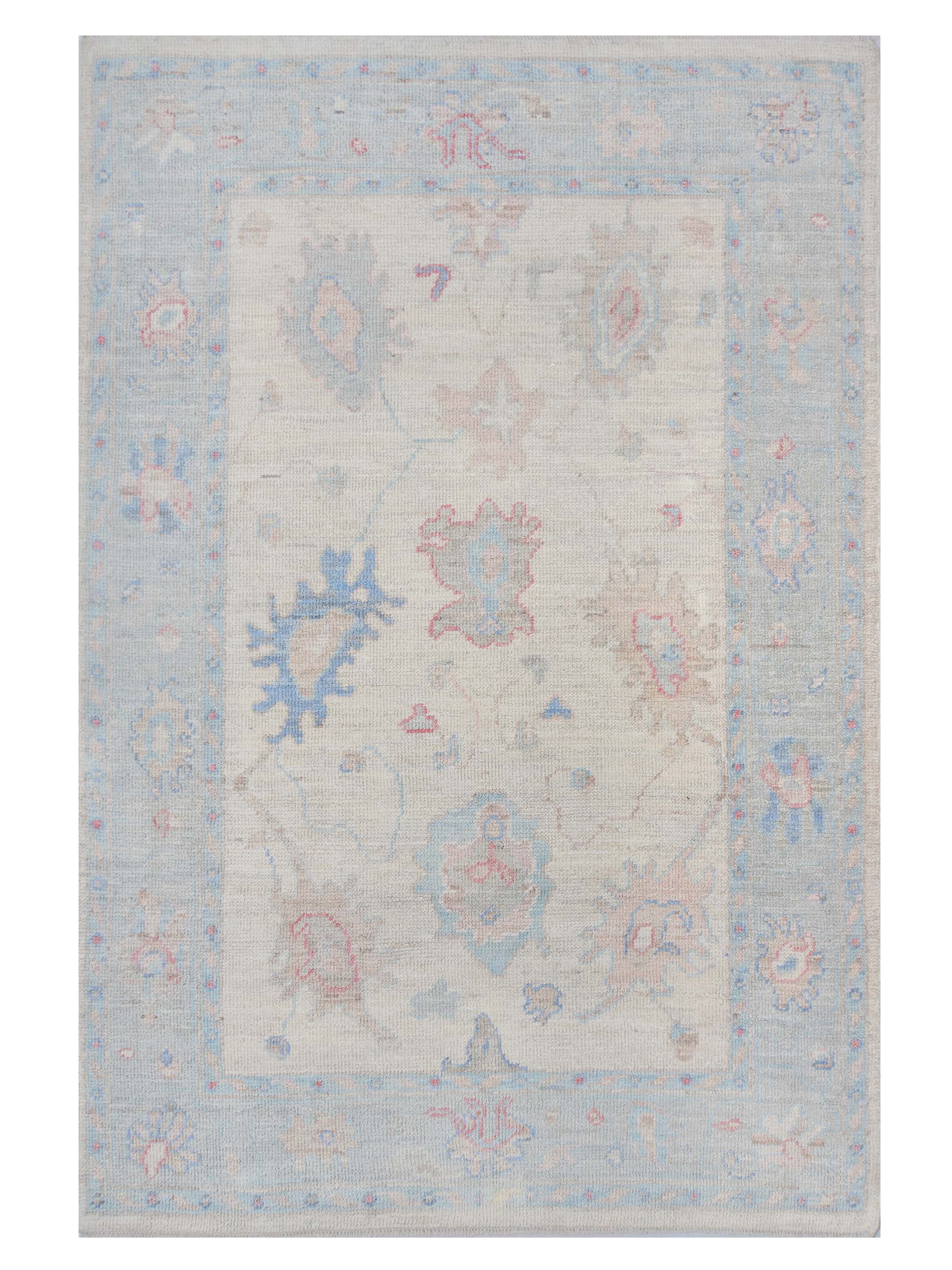Ushak Wool Weft Hand Knotted Ivory 4x6