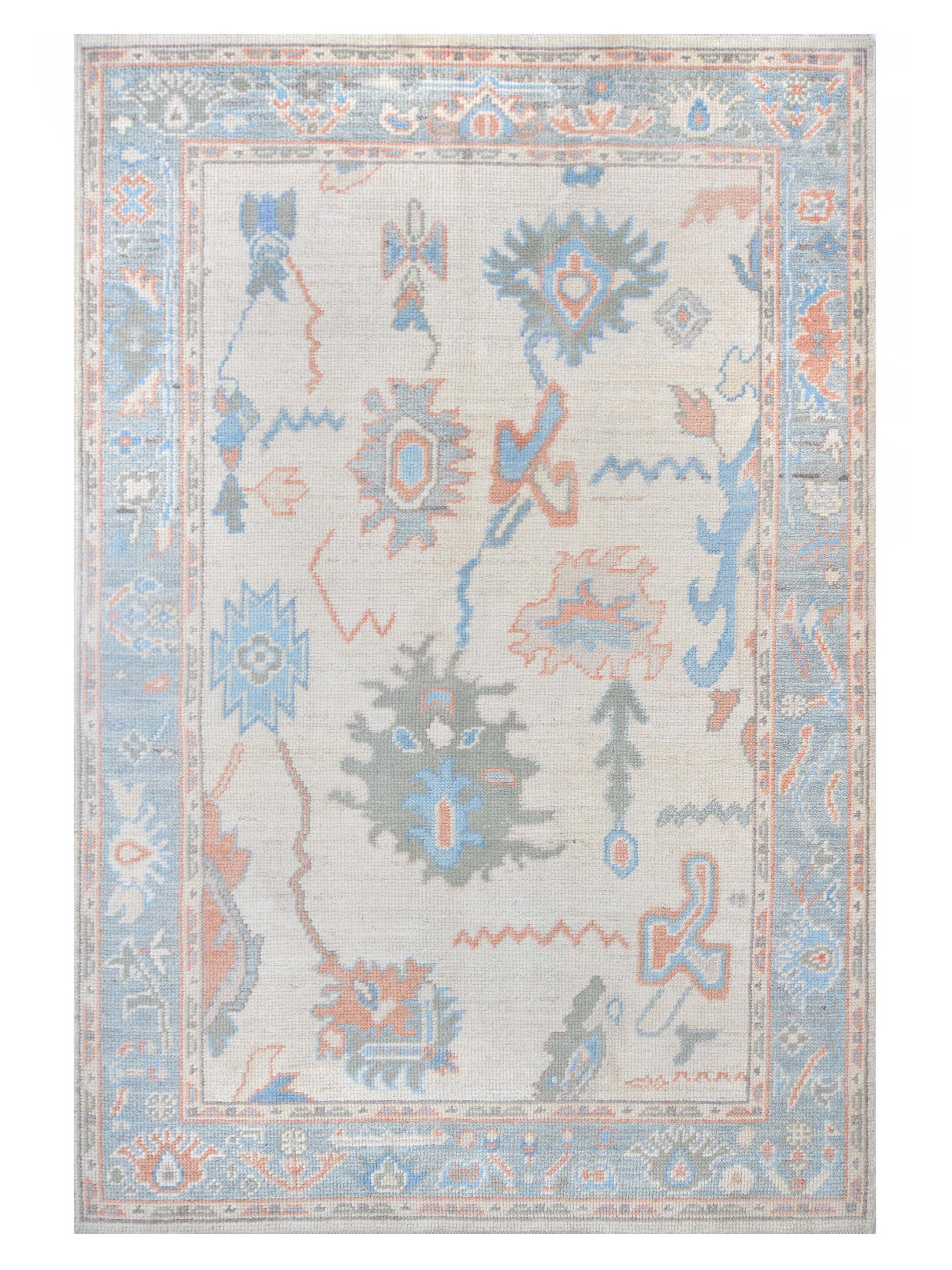 Ushak Wool Weft Hand Knotted Ivory 4x6