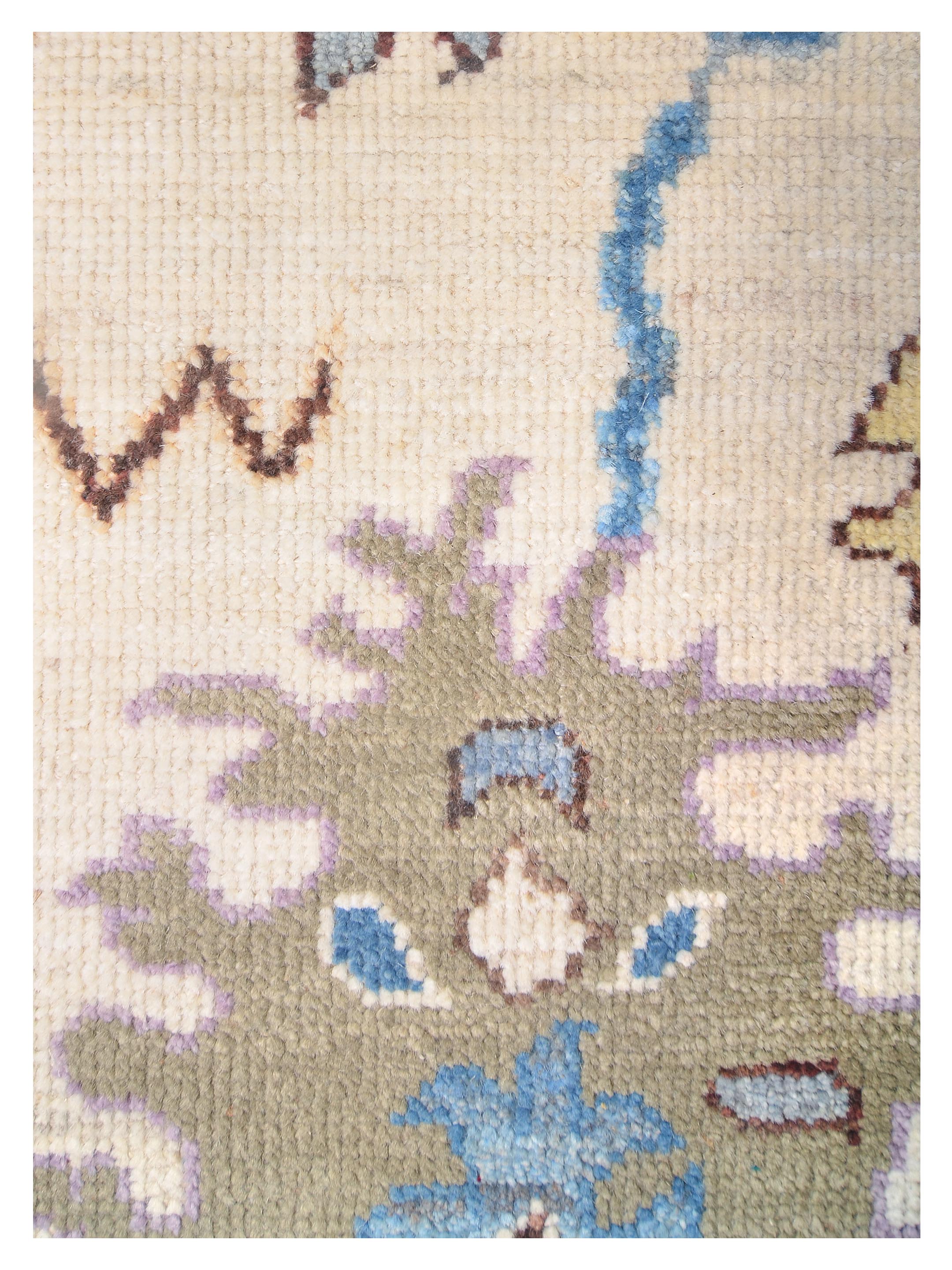 Ushak Wool Weft Hand Knotted Ivory 4x6 - Image 4 of 6