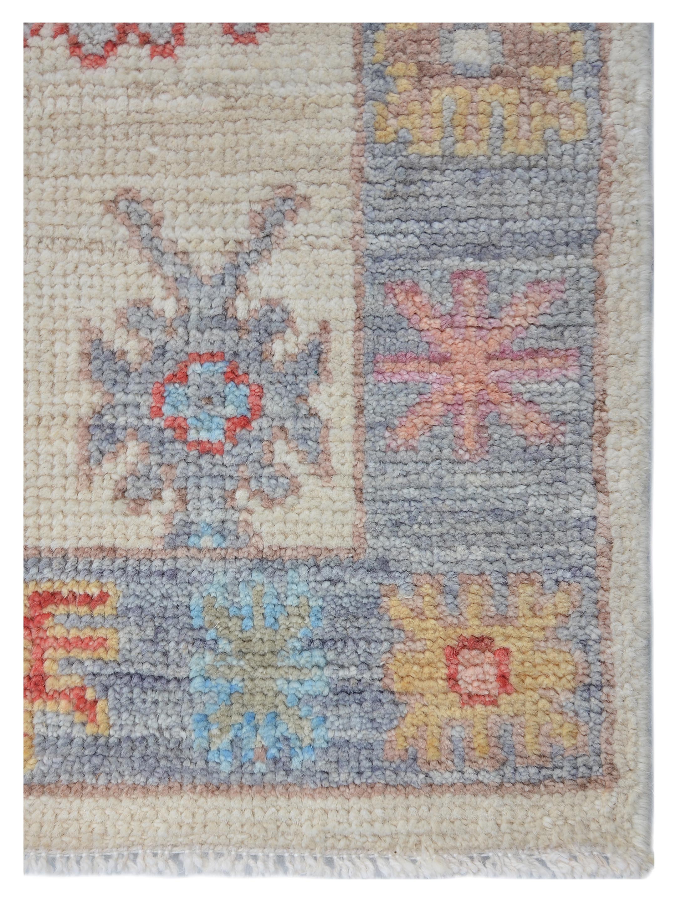 Ushak Wool Weft Hand Knotted Ivory 3x8 - Image 3 of 6