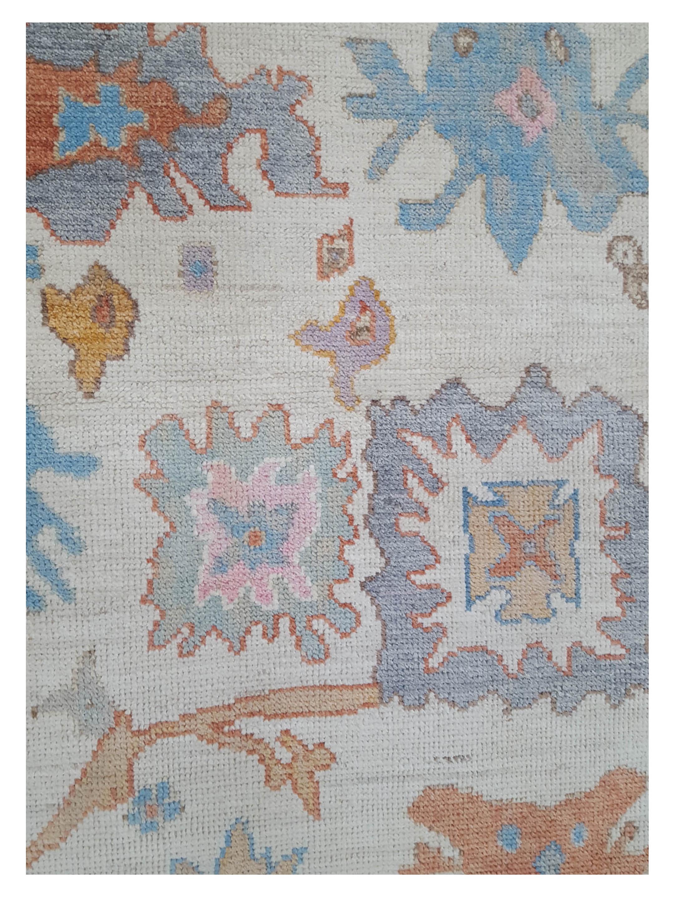 Ushak Wool Weft Hand Knotted Ivory 4x6 - Image 4 of 4