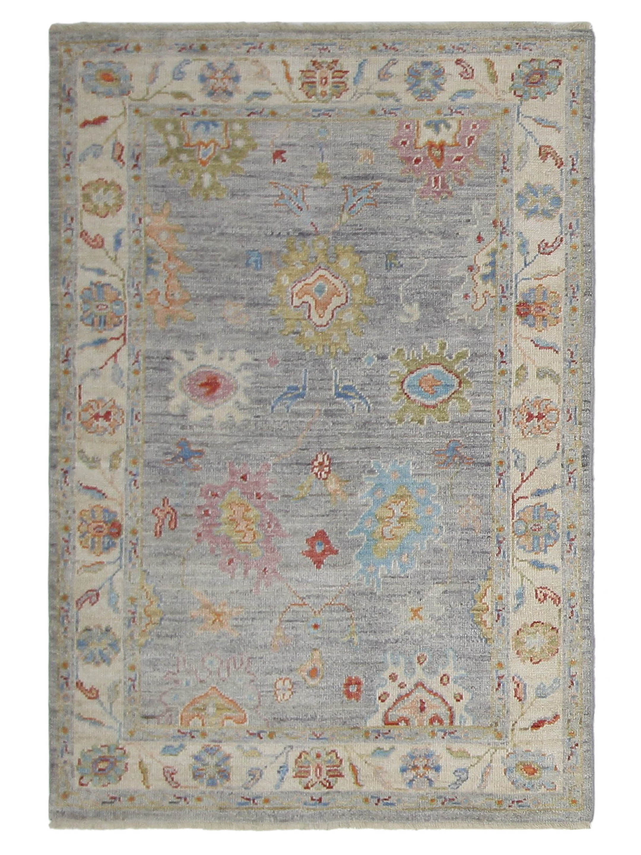 Ushak Wool Weft Hand Knotted Ivory 4x6