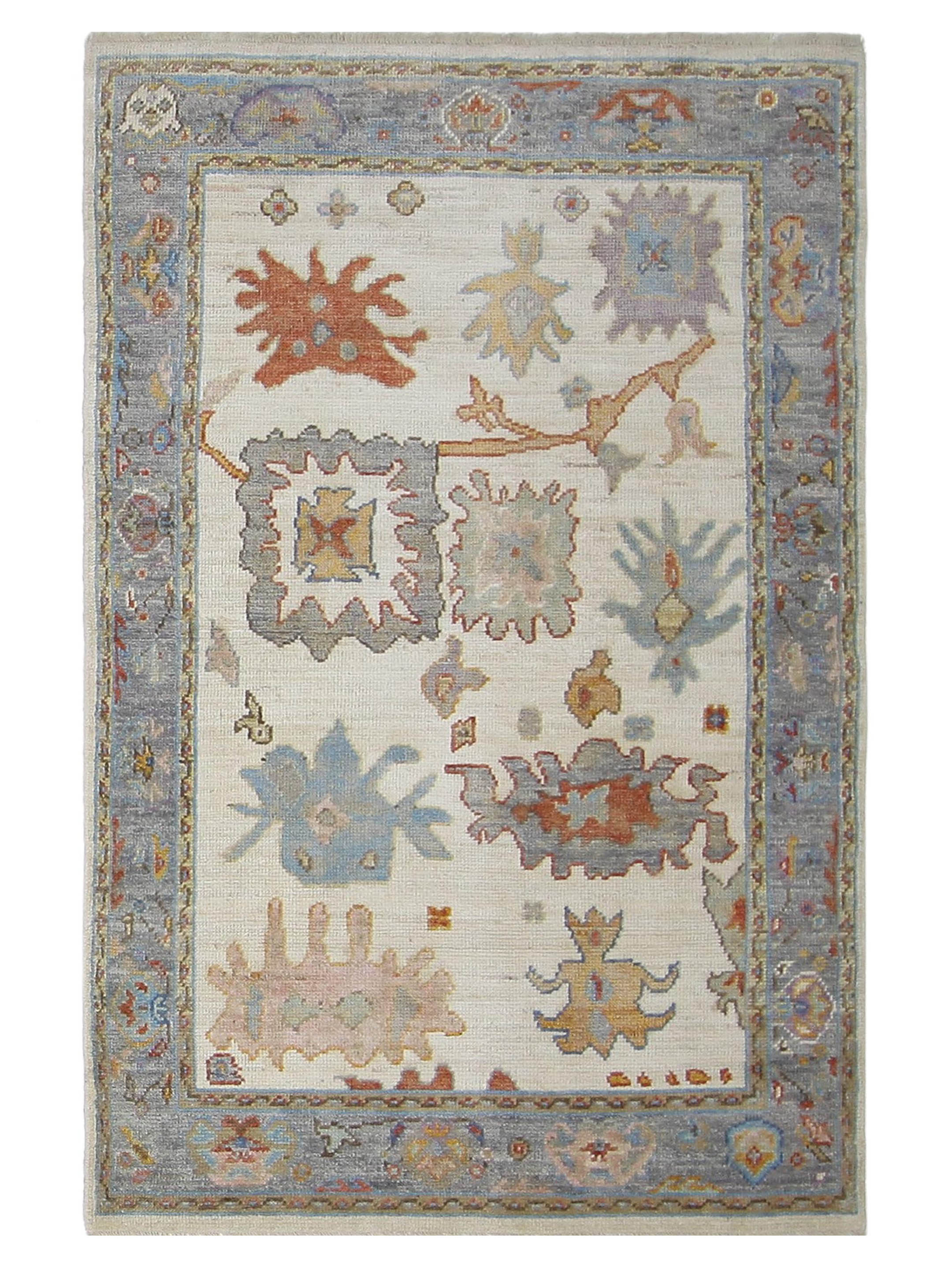 Ushak Wool Weft Hand Knotted Ivory 4x6