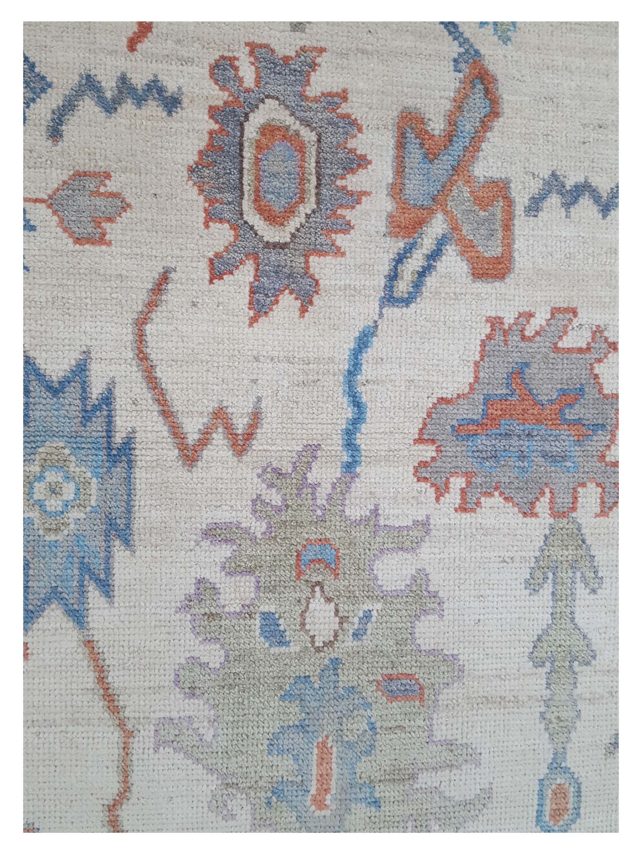 Ushak Wool Weft Hand Knotted Ivory 4x6 - Image 4 of 5