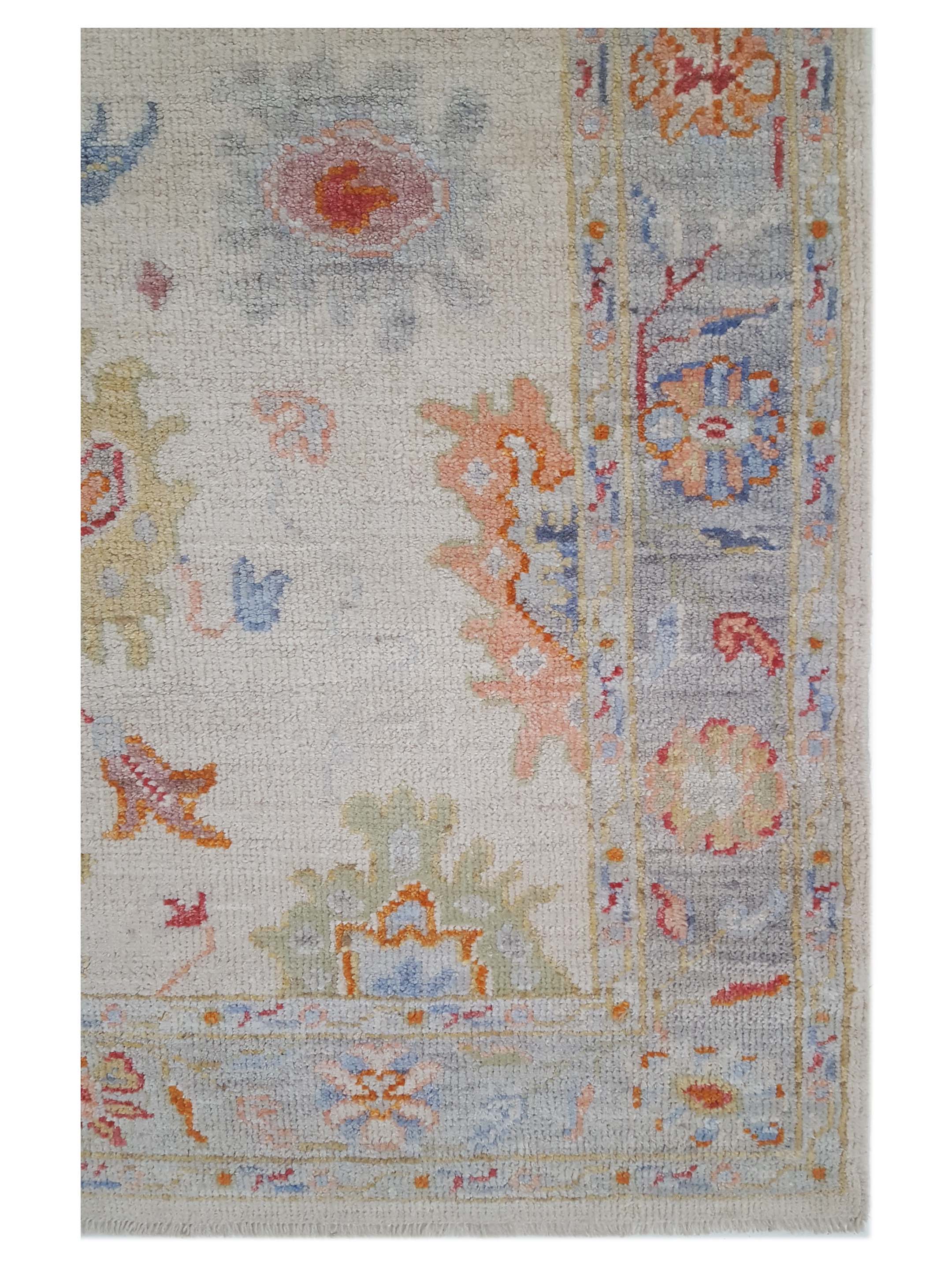 Ushak Wool Weft Hand Knotted Ivory 4x6 - Image 3 of 5