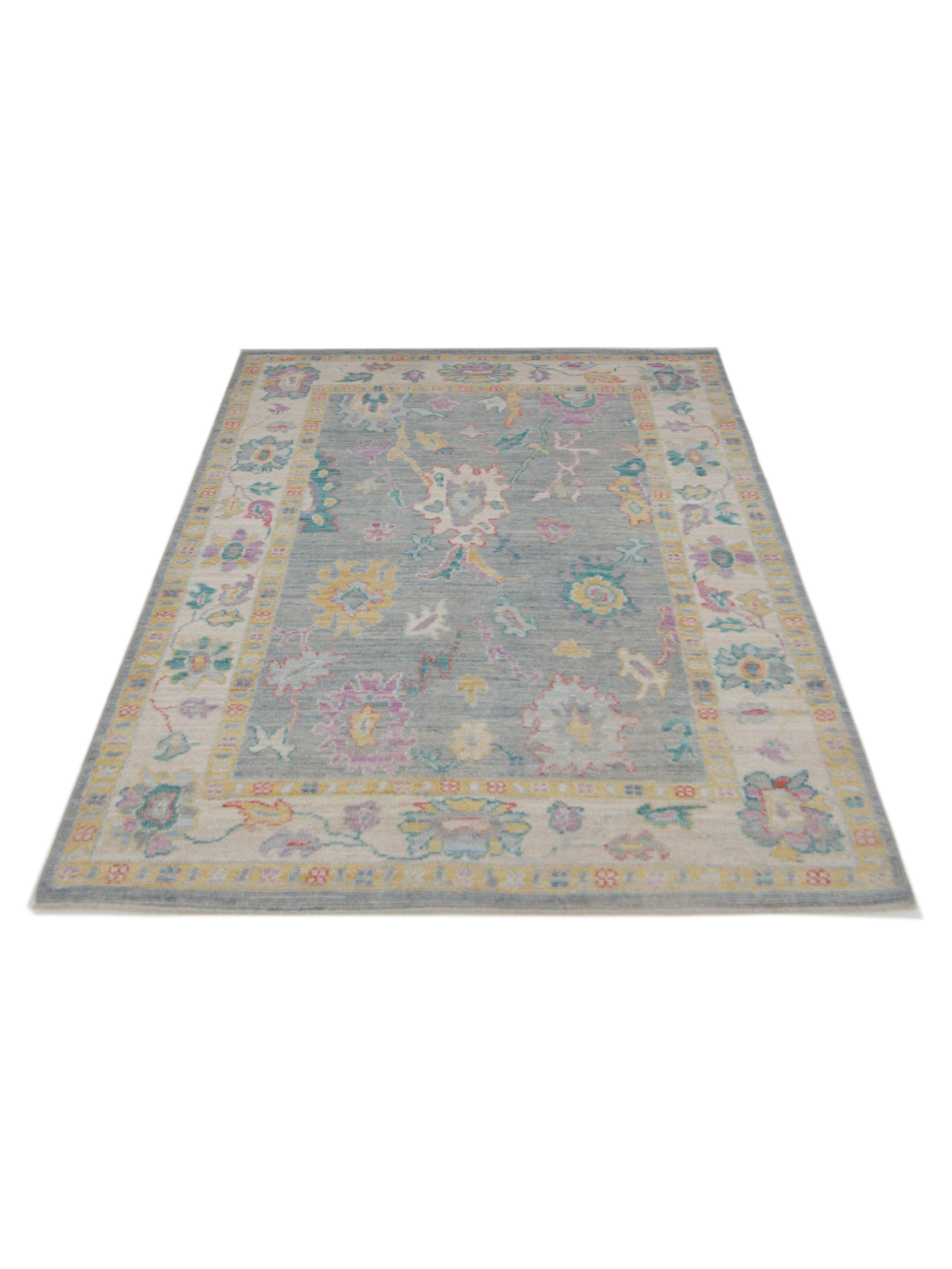 Ushak Wool Weft Hand Knotted Lt.Grey 4x6 - Image 2 of 5