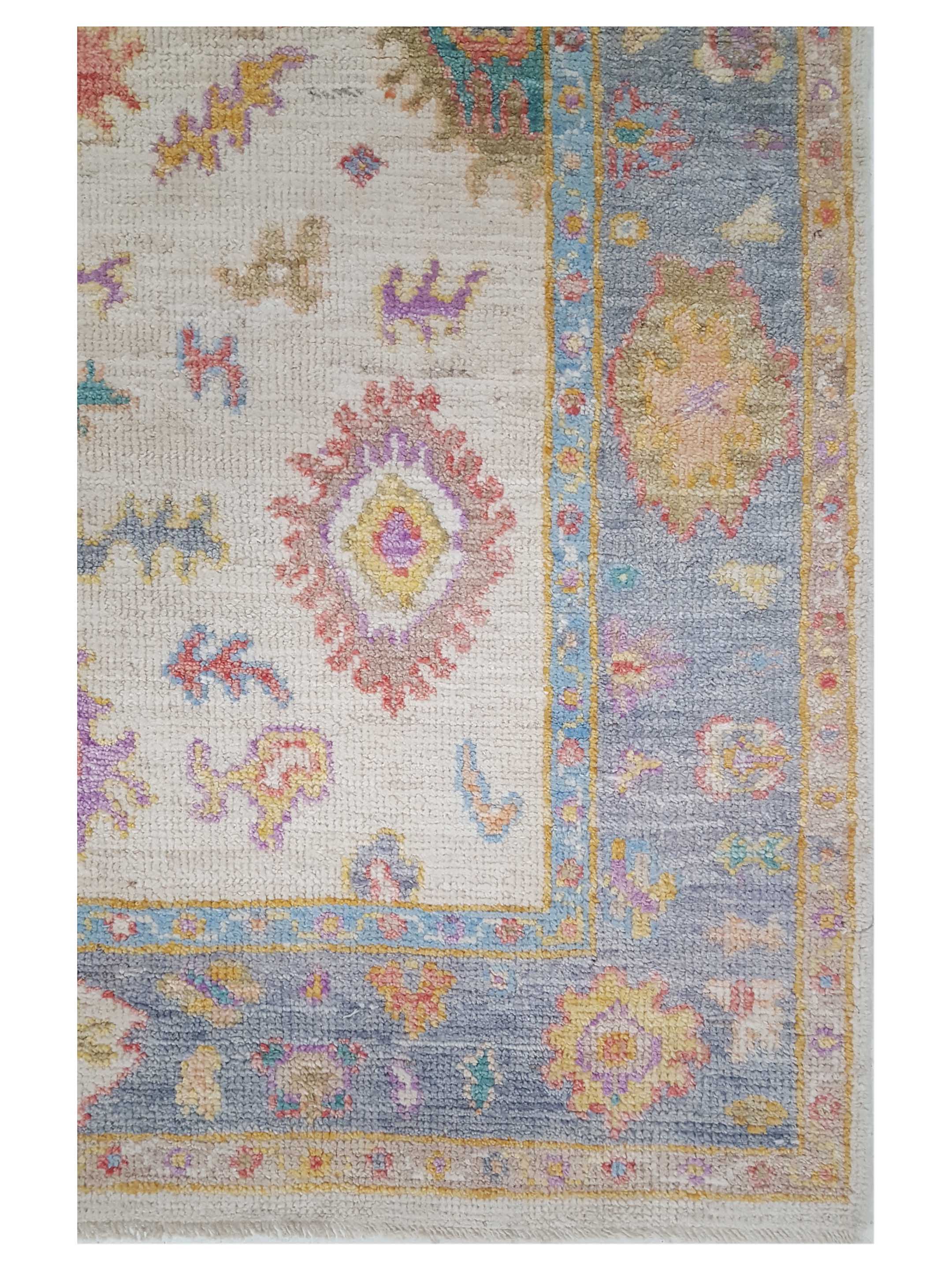 Ushak Wool Weft Hand Knotted Ivory 4x6 - Image 3 of 5