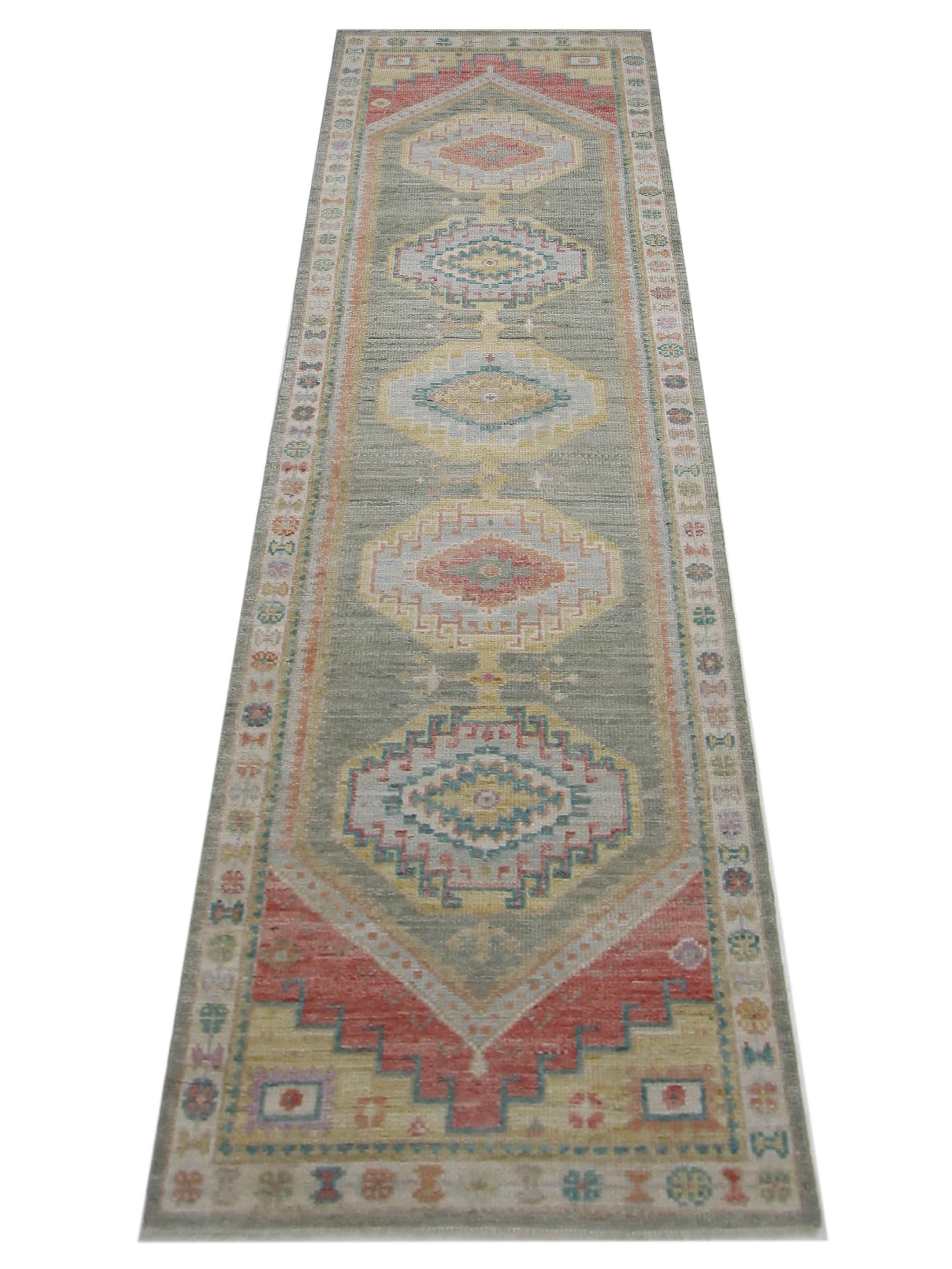 Ushak Wool Weft Hand Knotted Lt.Green 3x10 - Image 2 of 5
