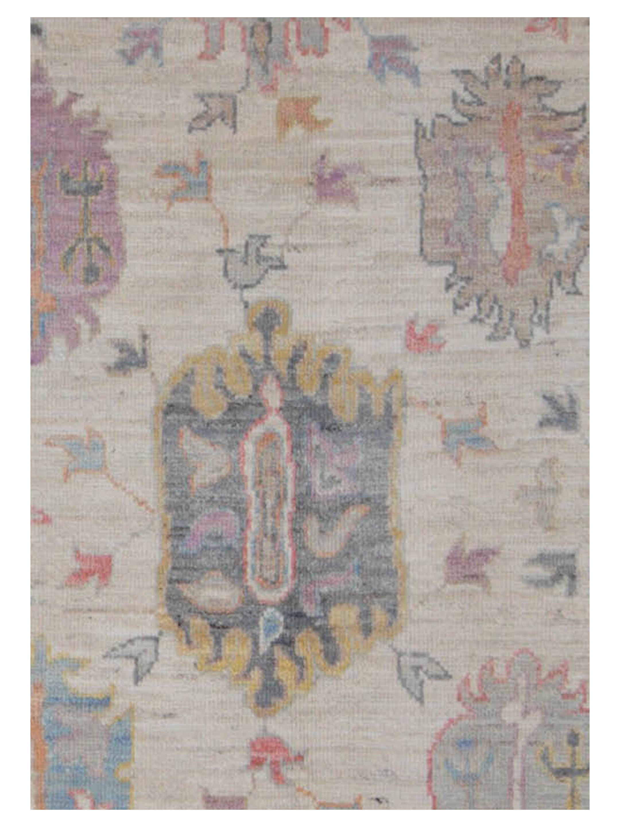 Ushak Wool Weft Hand Knotted Ivory 8x10 - Image 4 of 5