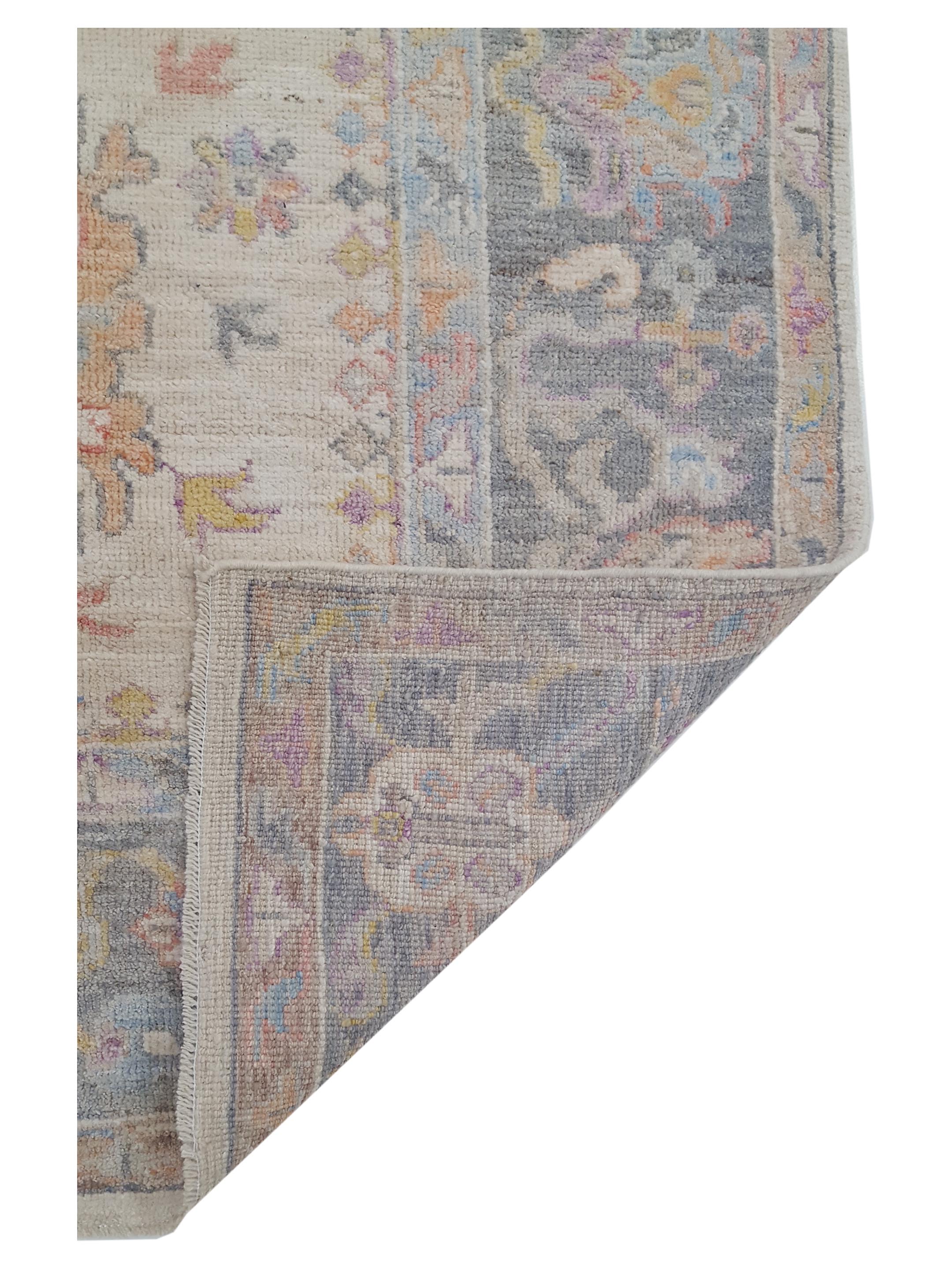 Ushak Wool Weft Hand Knotted Ivory 8x10 - Image 5 of 5