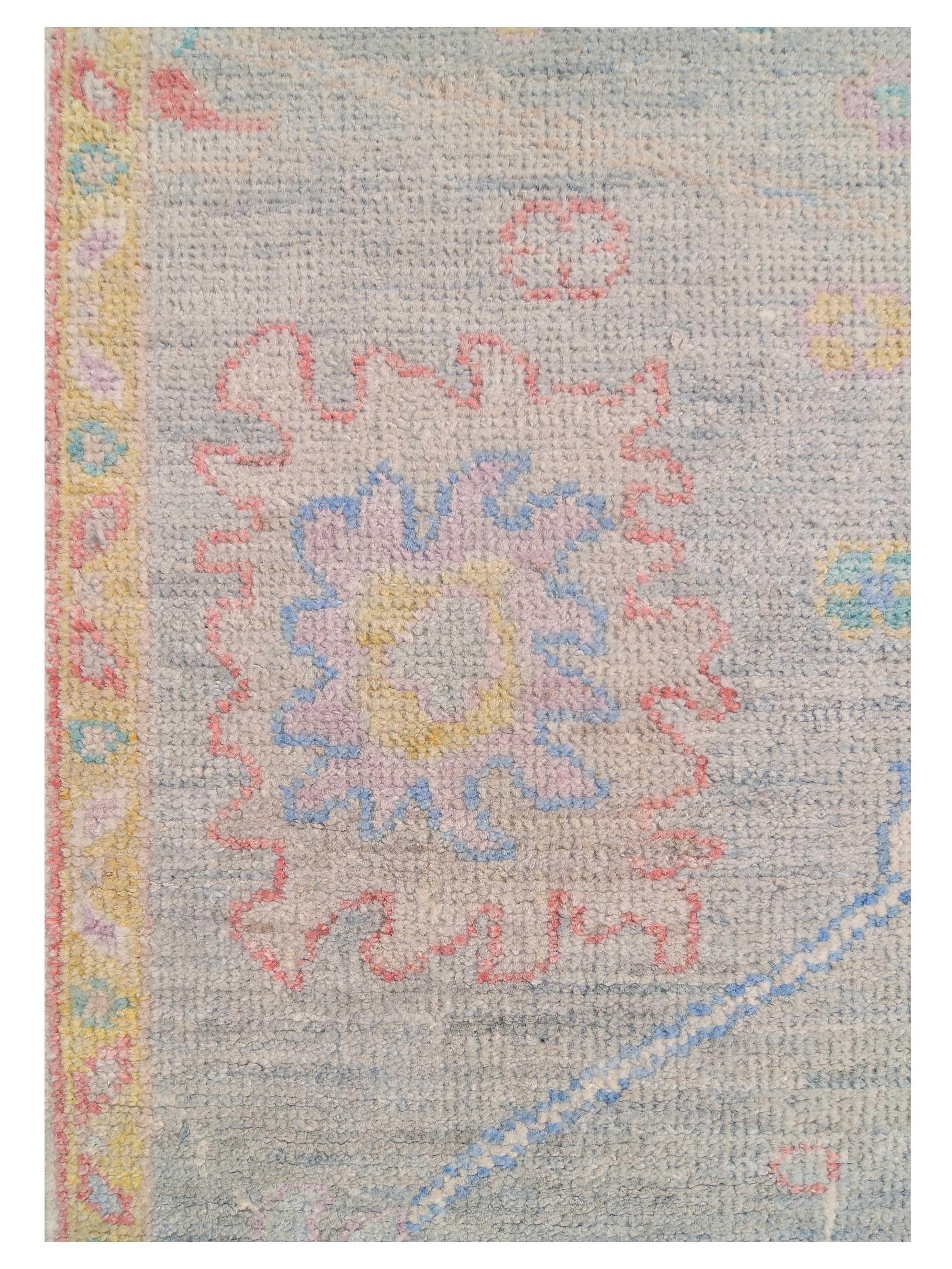 Ushak Wool Weft Hand Knotted Lt.Grey 5x12 - Image 9 of 9