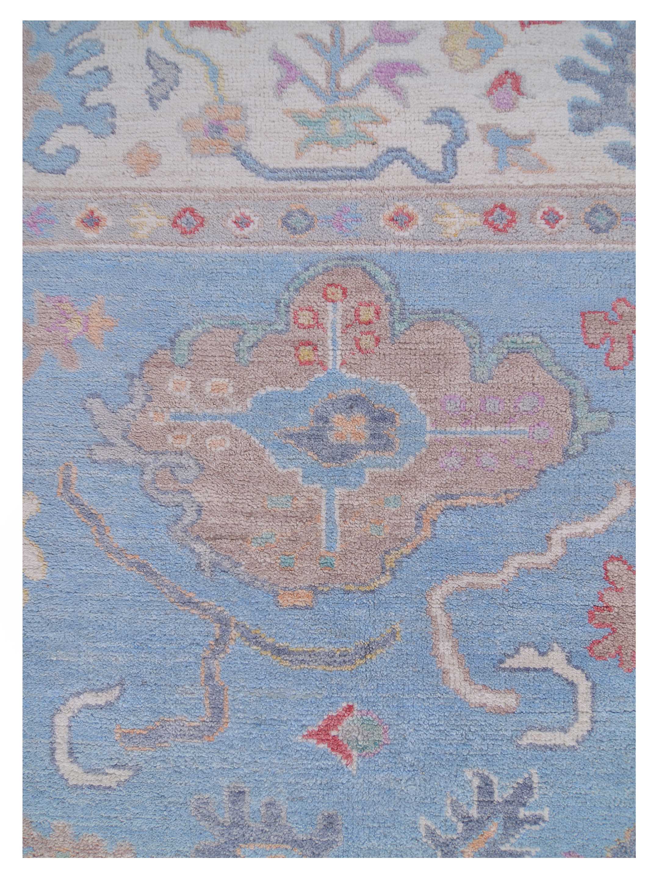 Ushak Wool Weft Hand Knotted Blue 9x12 - Image 4 of 5