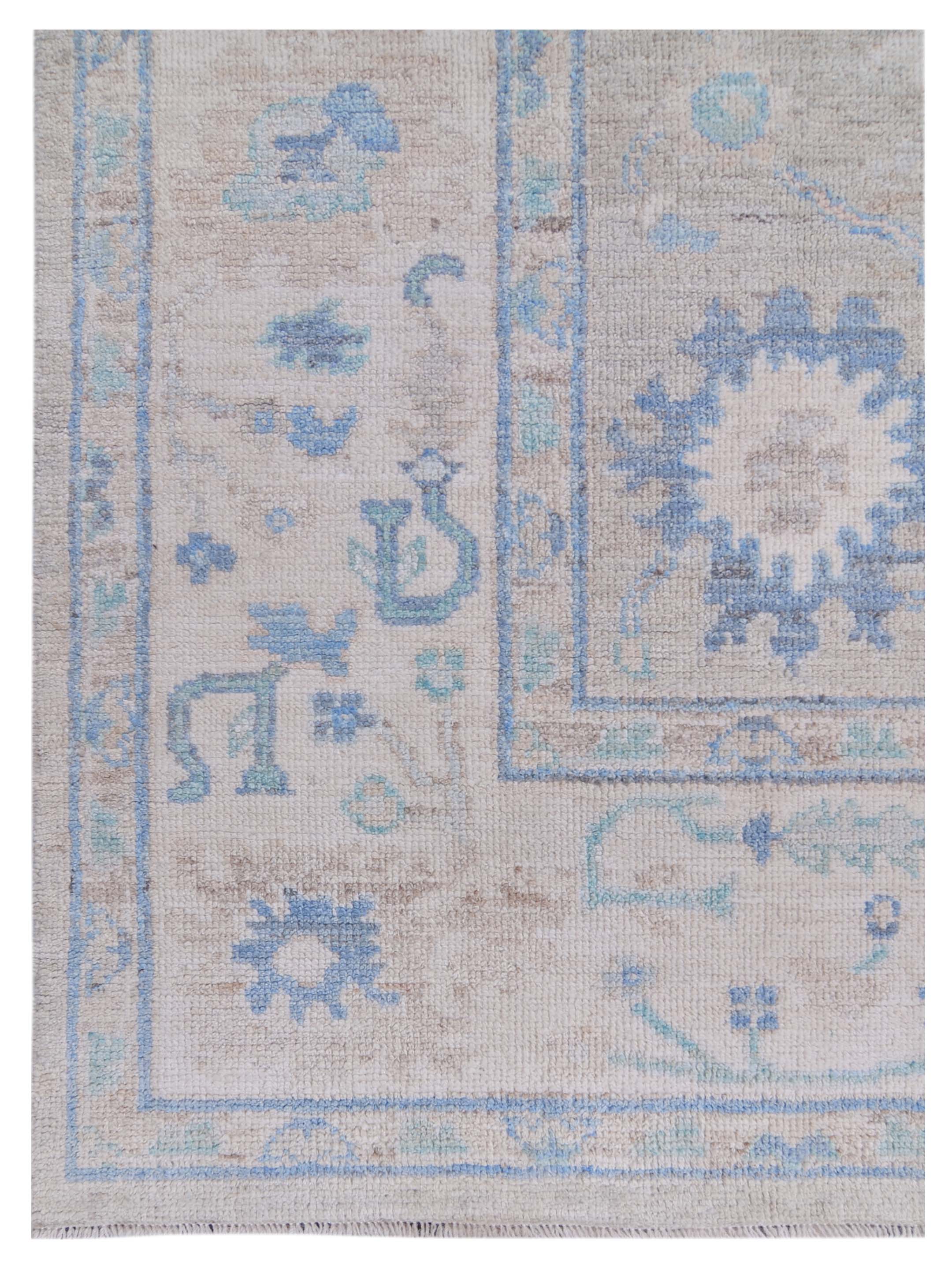 Ushak Wool Weft Hand Knotted Beige 8x10 - Image 3 of 5