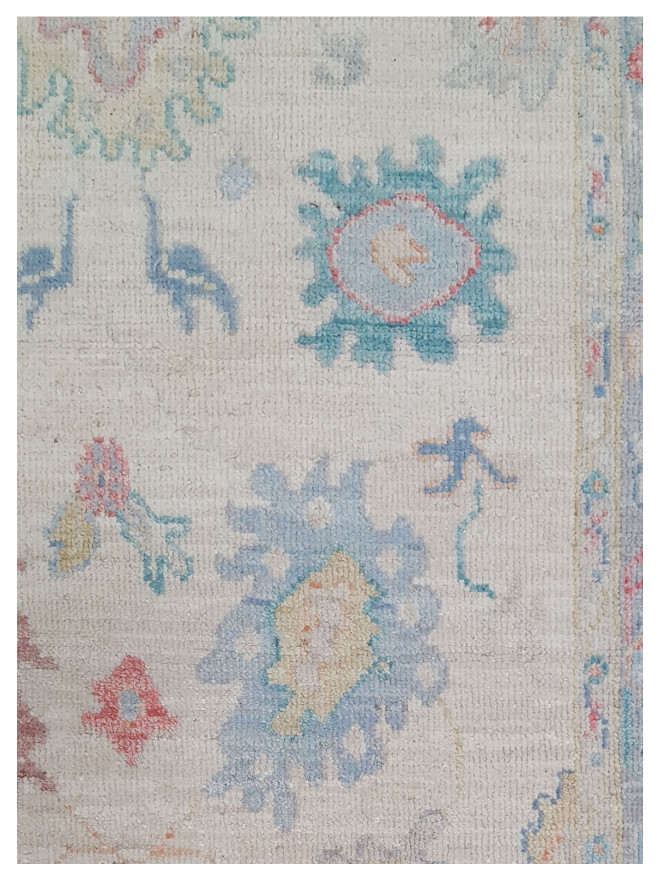 Ushak Wool Weft Hand Knotted Ivory 4x6 - Image 3 of 5