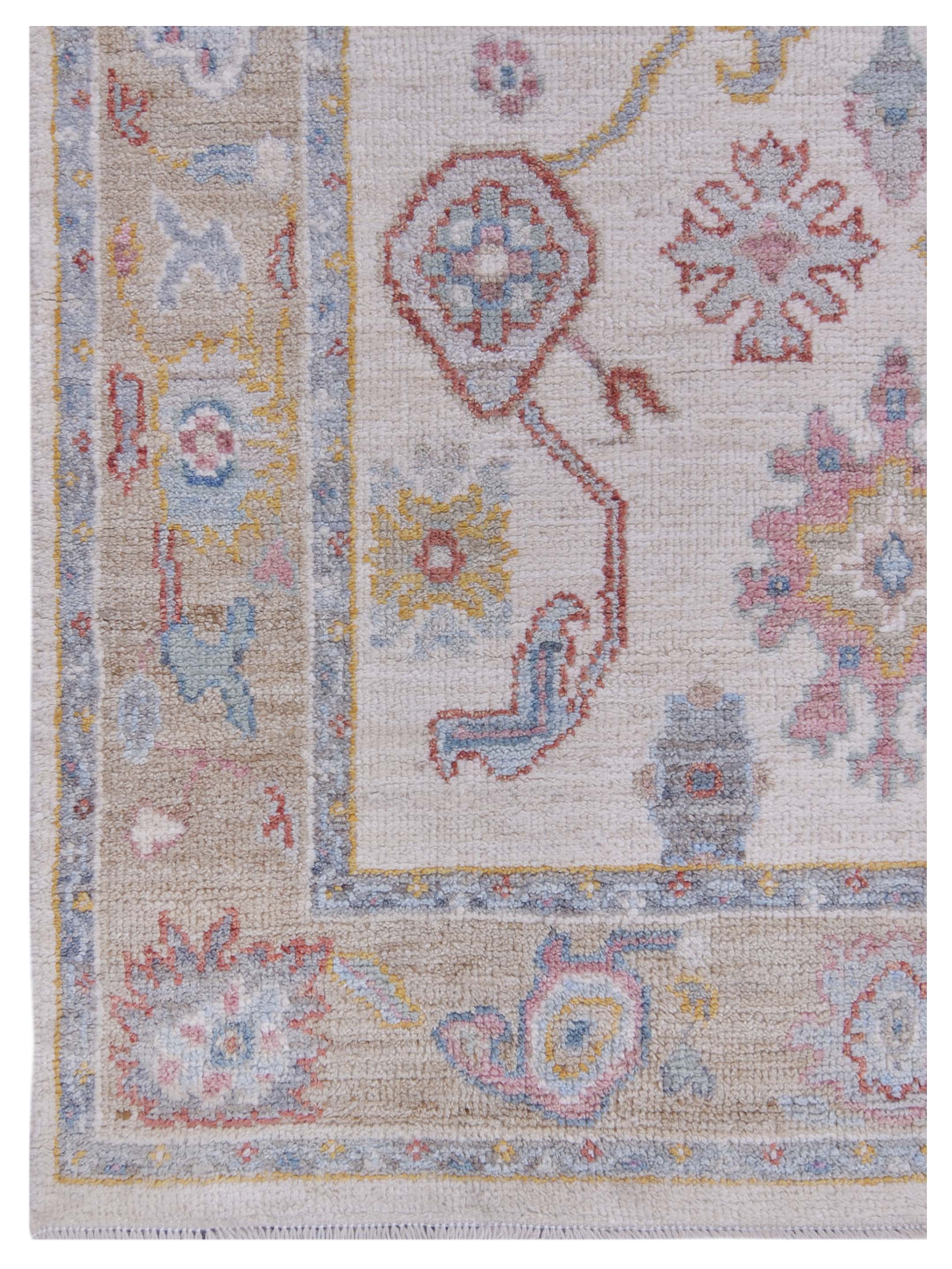 Ushak Wool Weft Hand Knotted Ivory 4x6 - Image 3 of 5