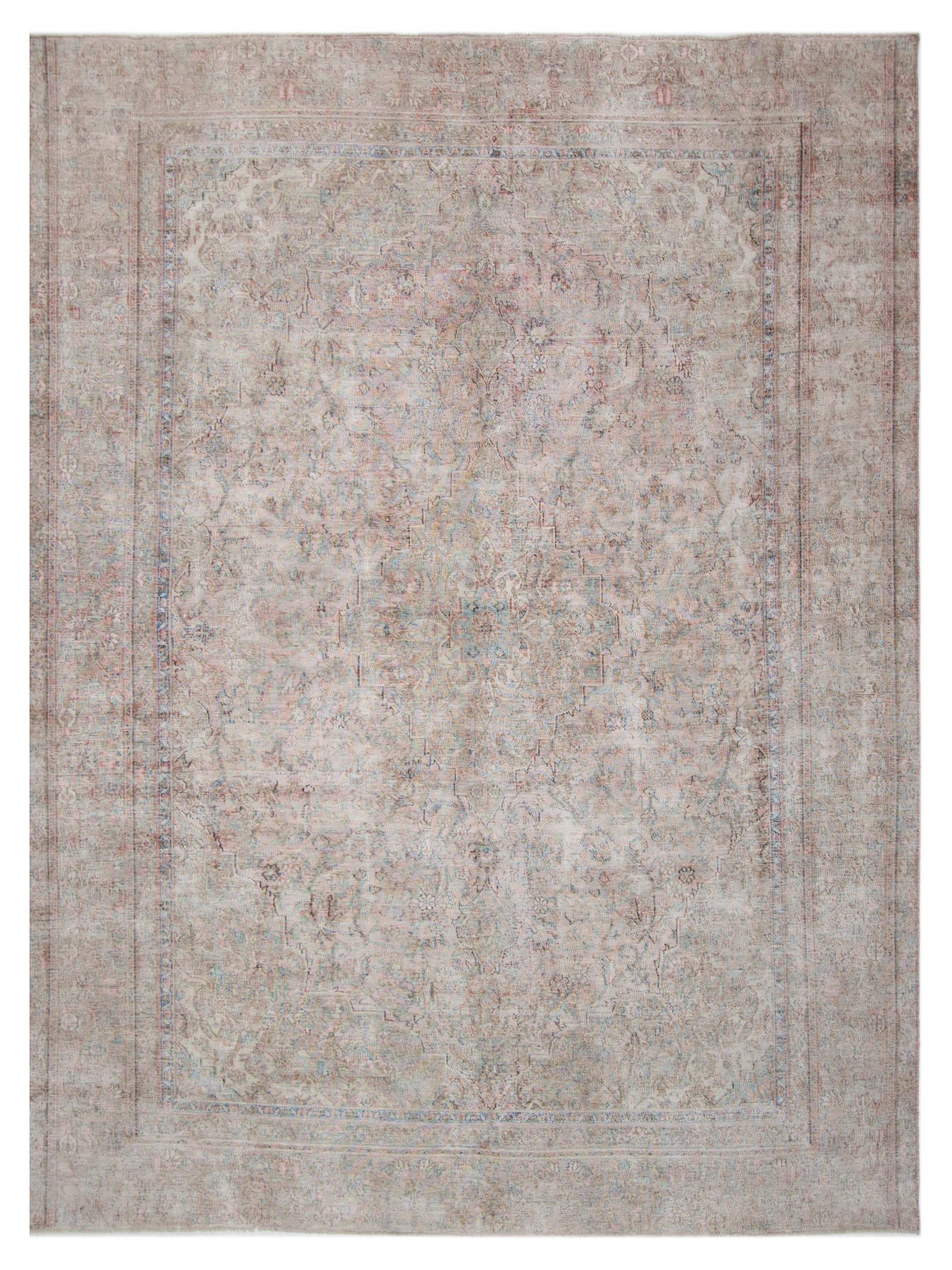 Vintage Hand Knotted Ivory 9x12