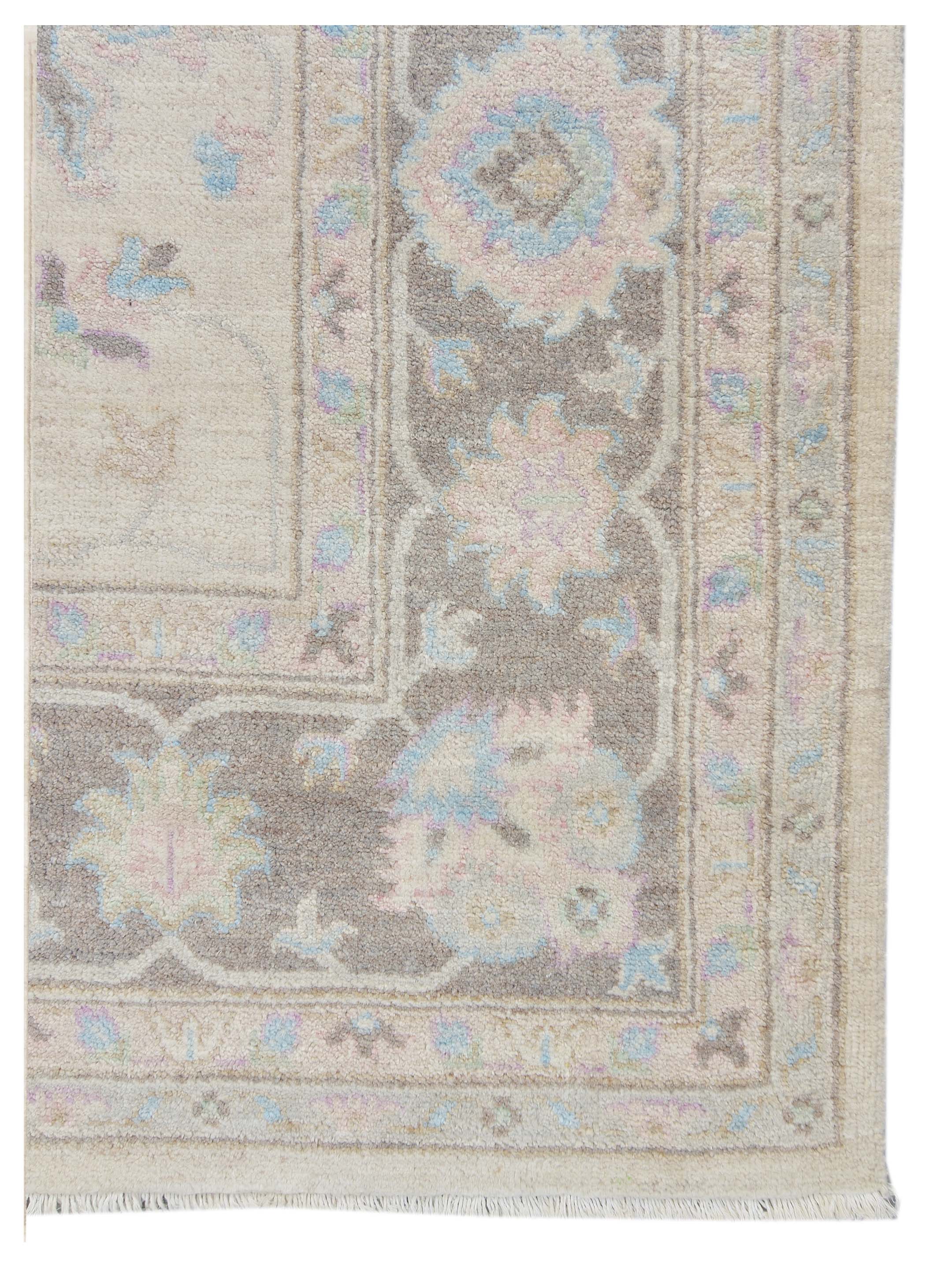 Ziegler Hand Knotted Ivory 8x10 - Image 4 of 5