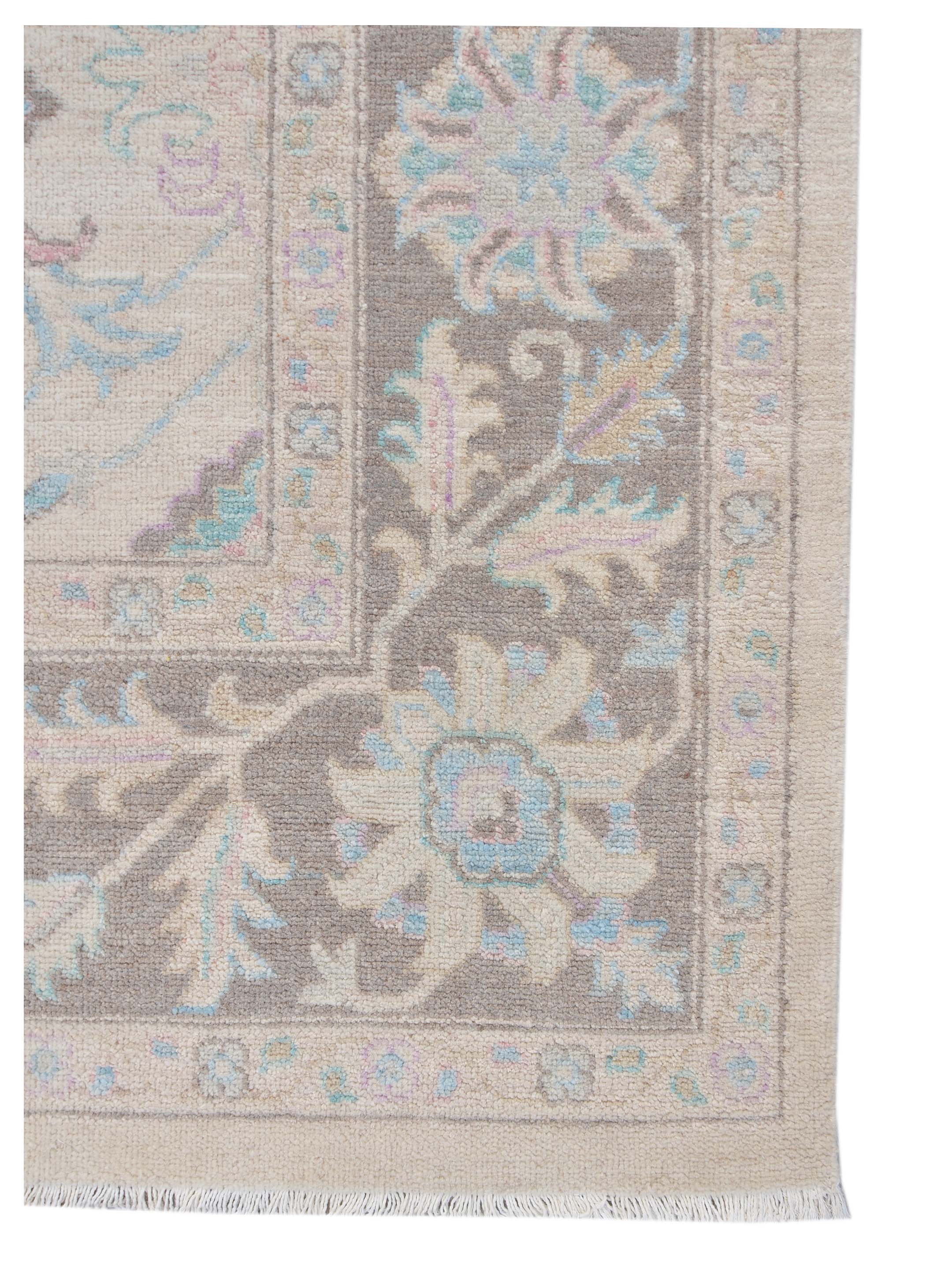 Ziegler Hand Knotted Ivory 8x10 - Image 4 of 5