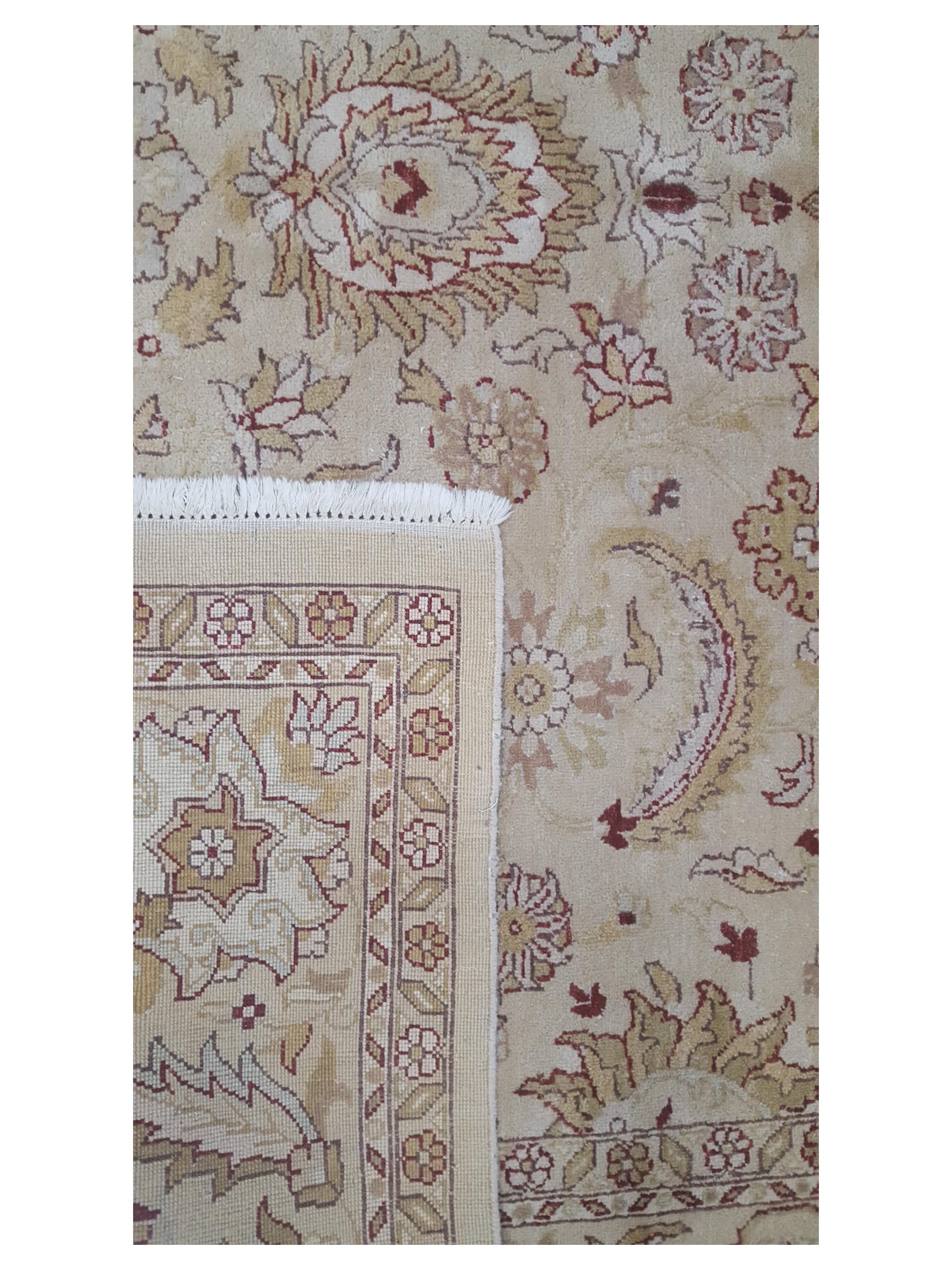 Agra Hand Knotted Cream 9x12 - Image 3 of 5
